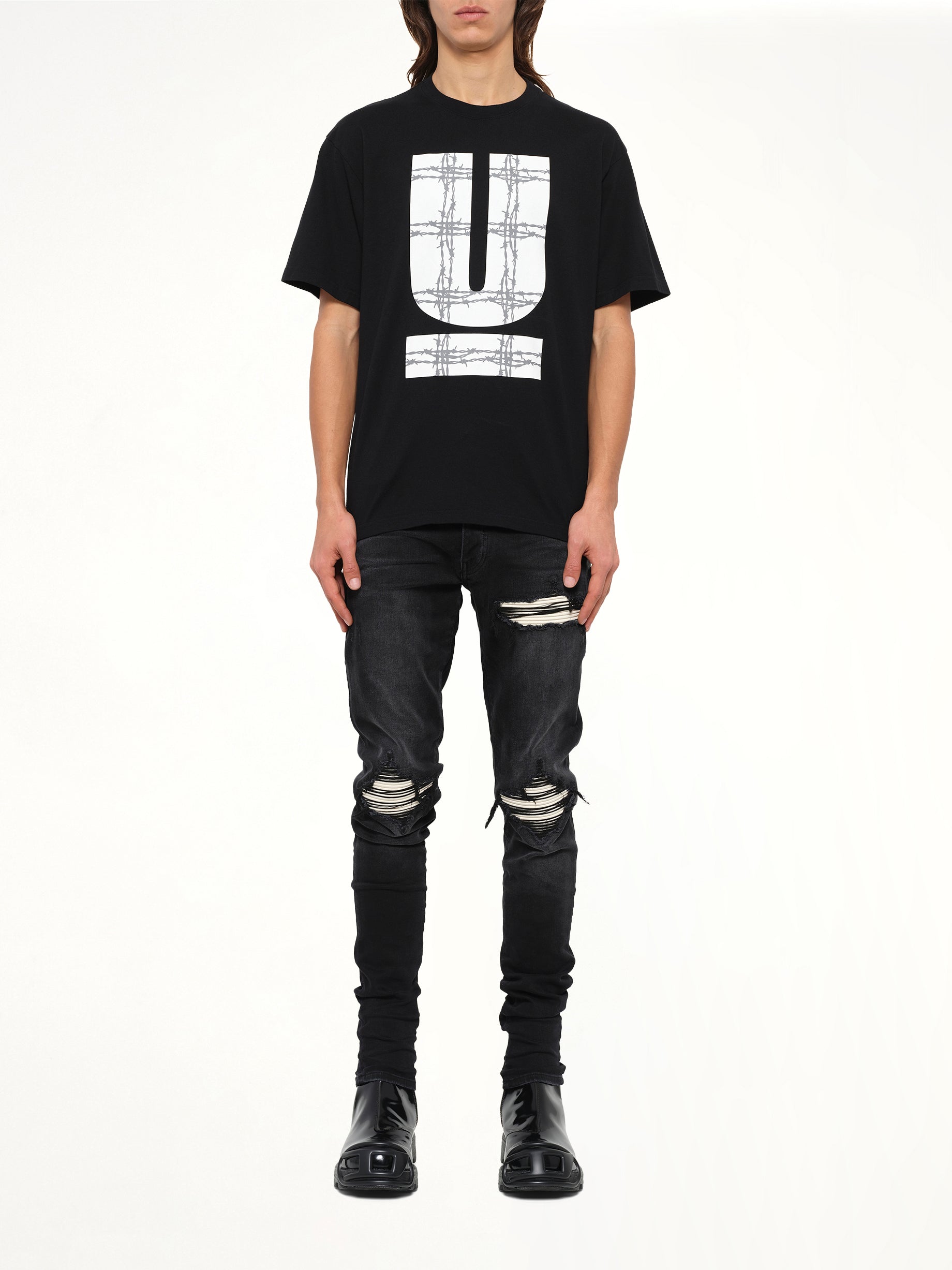 Barbed U T-Shirt in Black