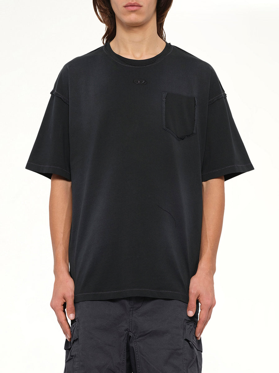 T-POCK T-Shirt in Black
