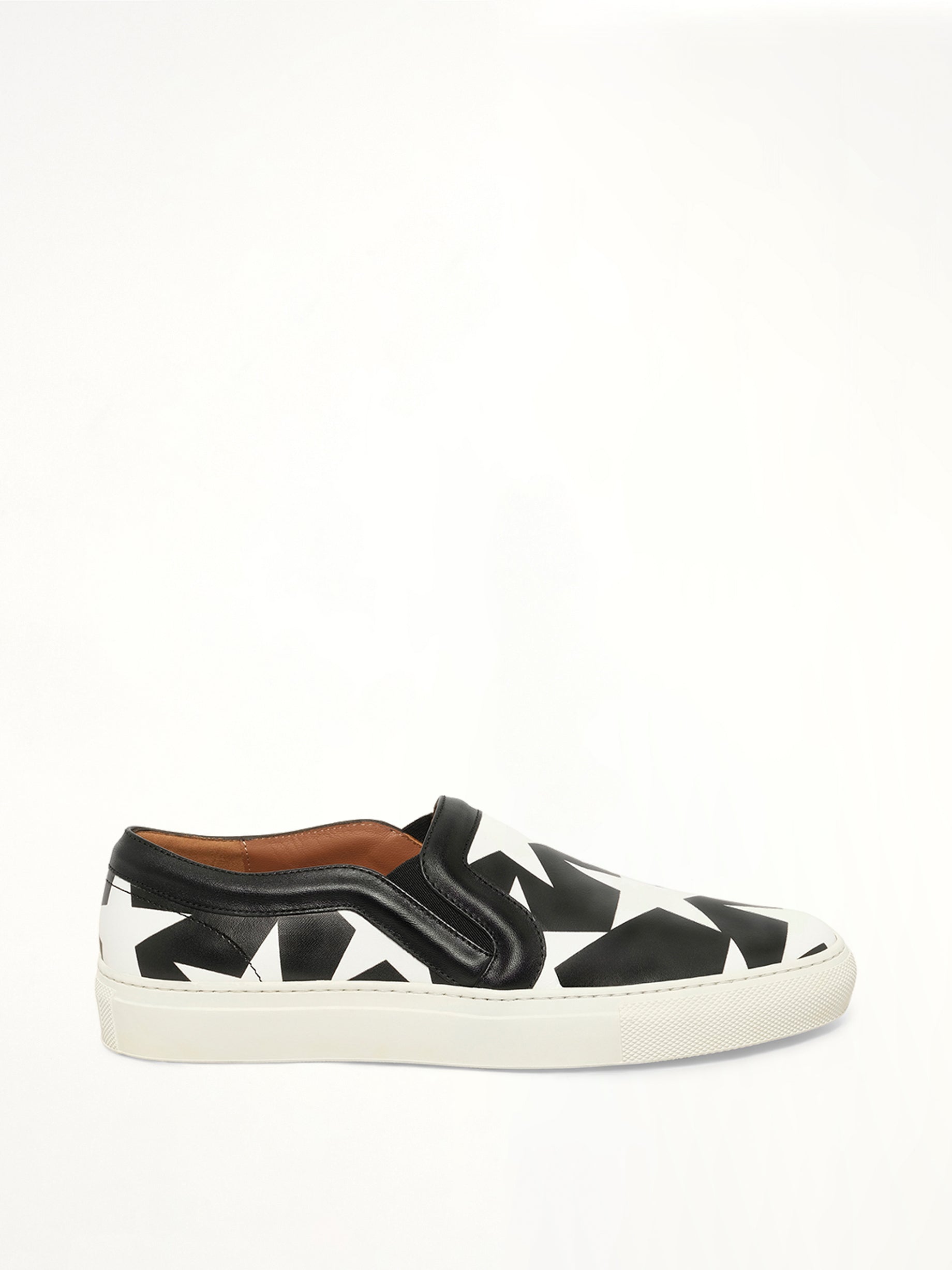 Givenchy Low Skate Sneaker in White