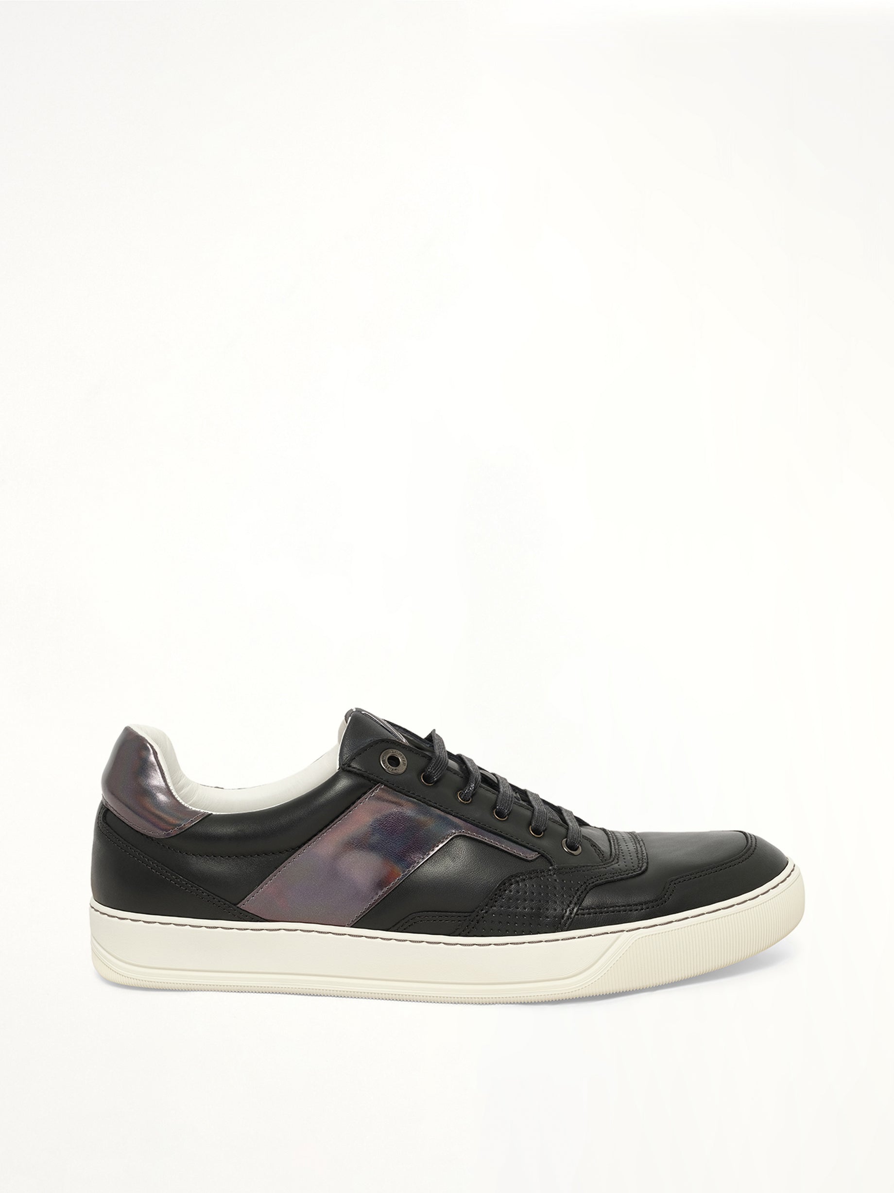 Low Sneaker in Metal