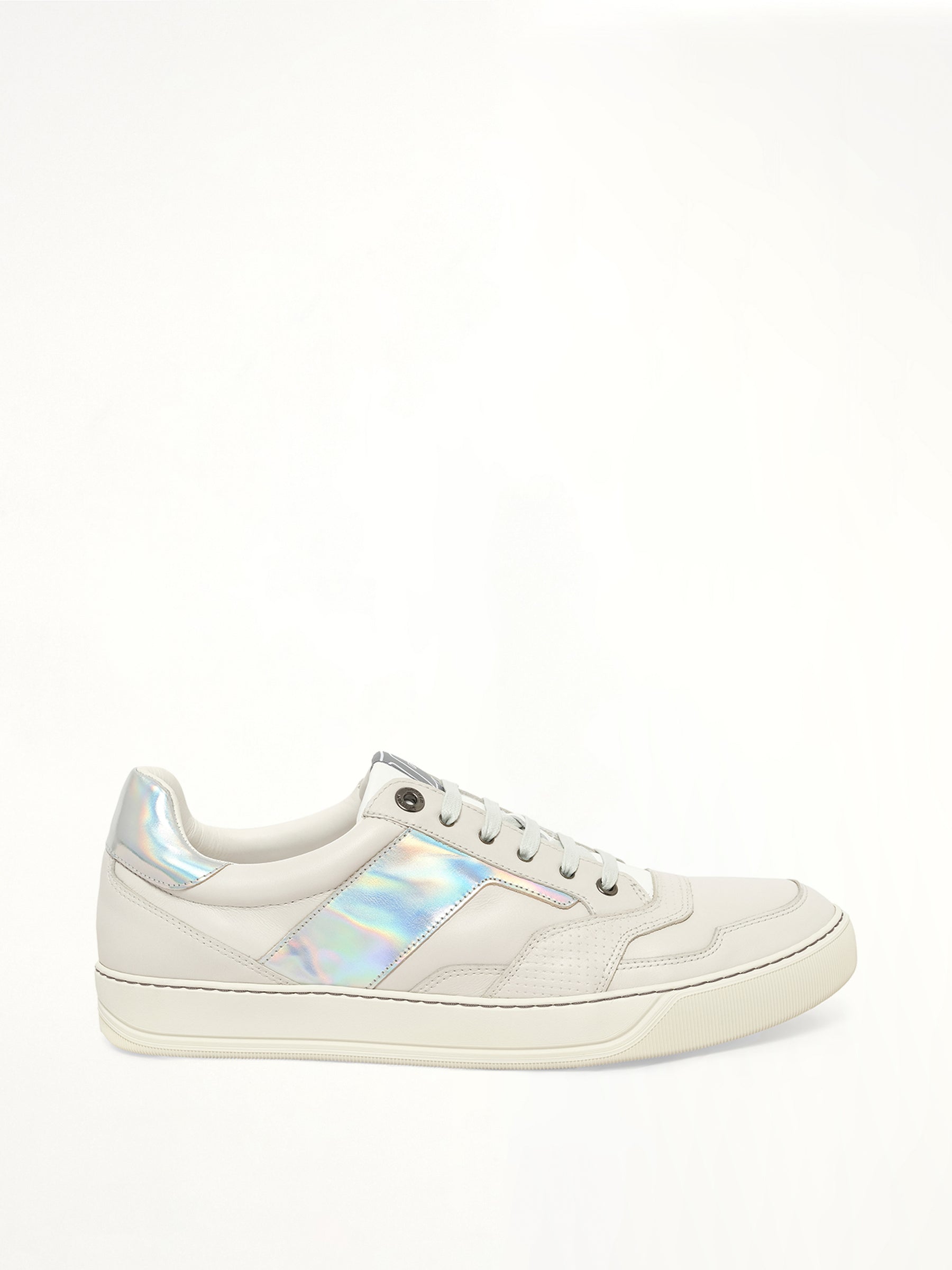 Low Sneaker in Silver