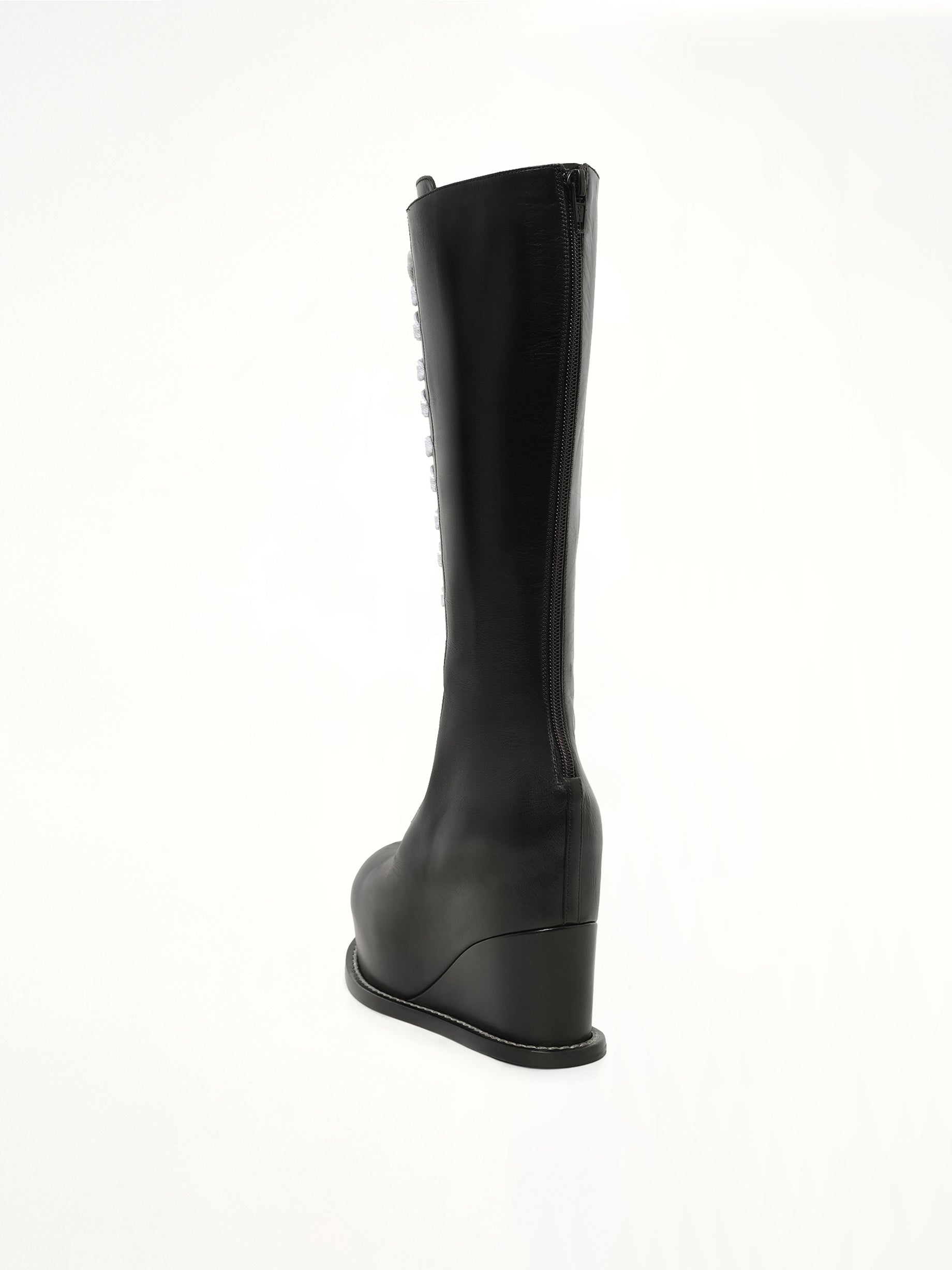 Wedge Frida Boots in Black