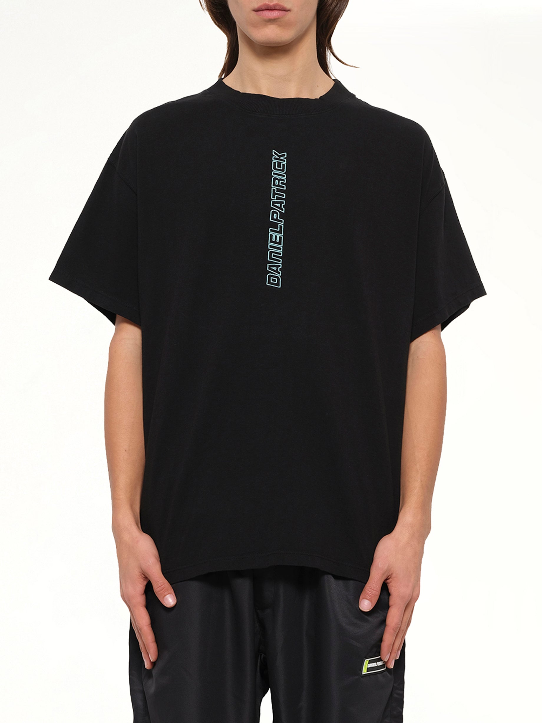 Vertical Logo T-Shirt in Black/Sea