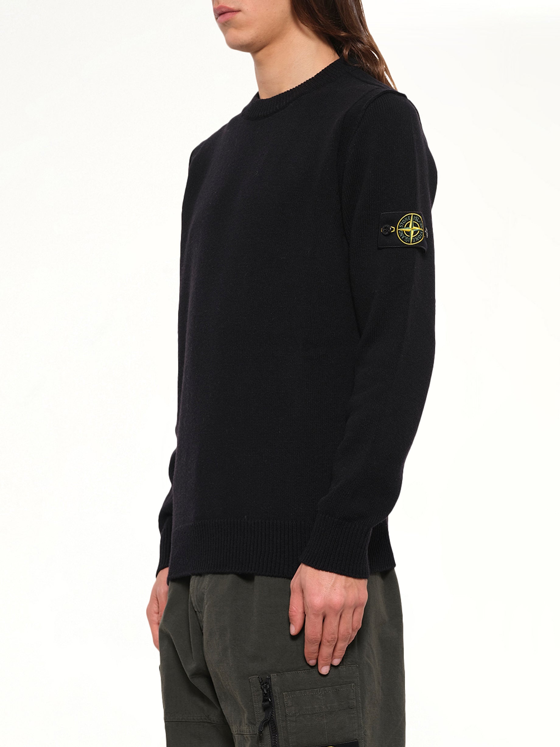 5100072 Lambswool Crewneck Sweater in Black