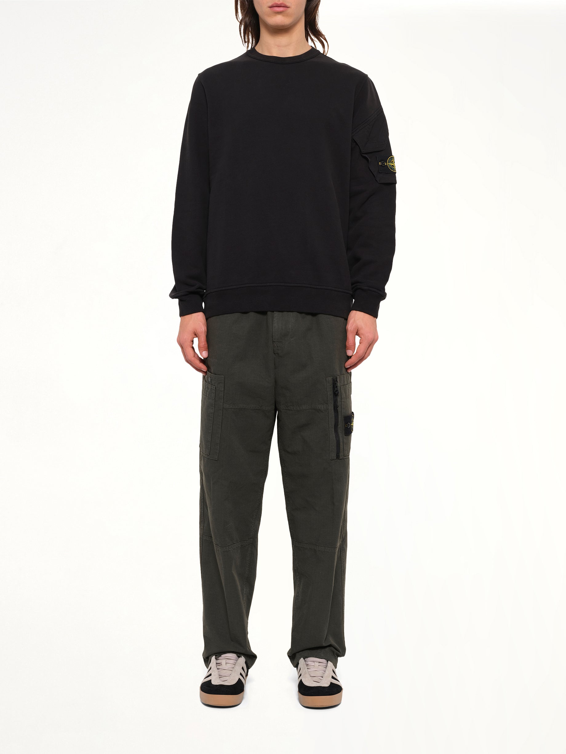 6100015 Brushed Cotton Sleeve Pocket Sweatshirt in Black