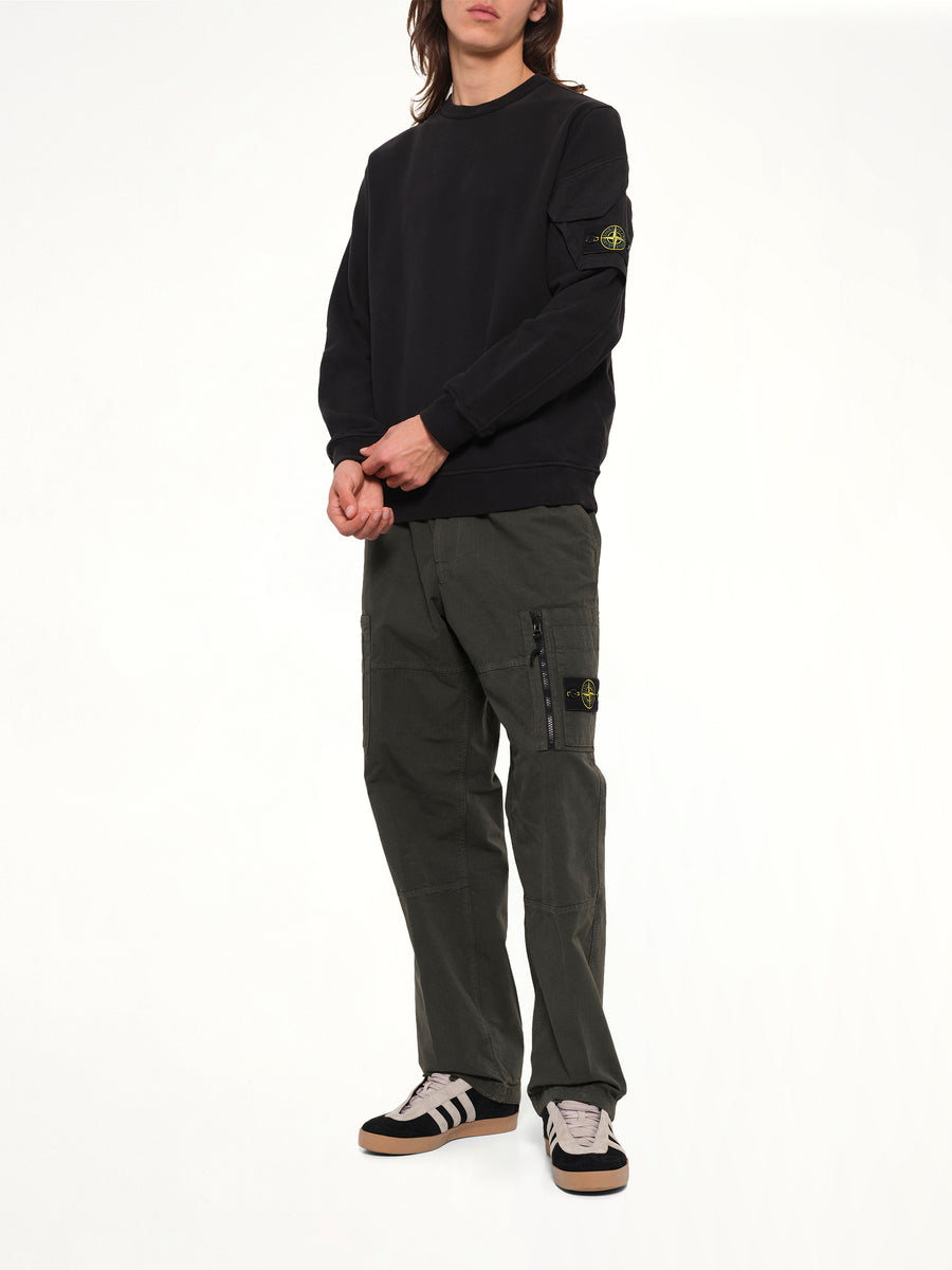 6100015 Brushed Cotton Sleeve Pocket Sweatshirt in Black