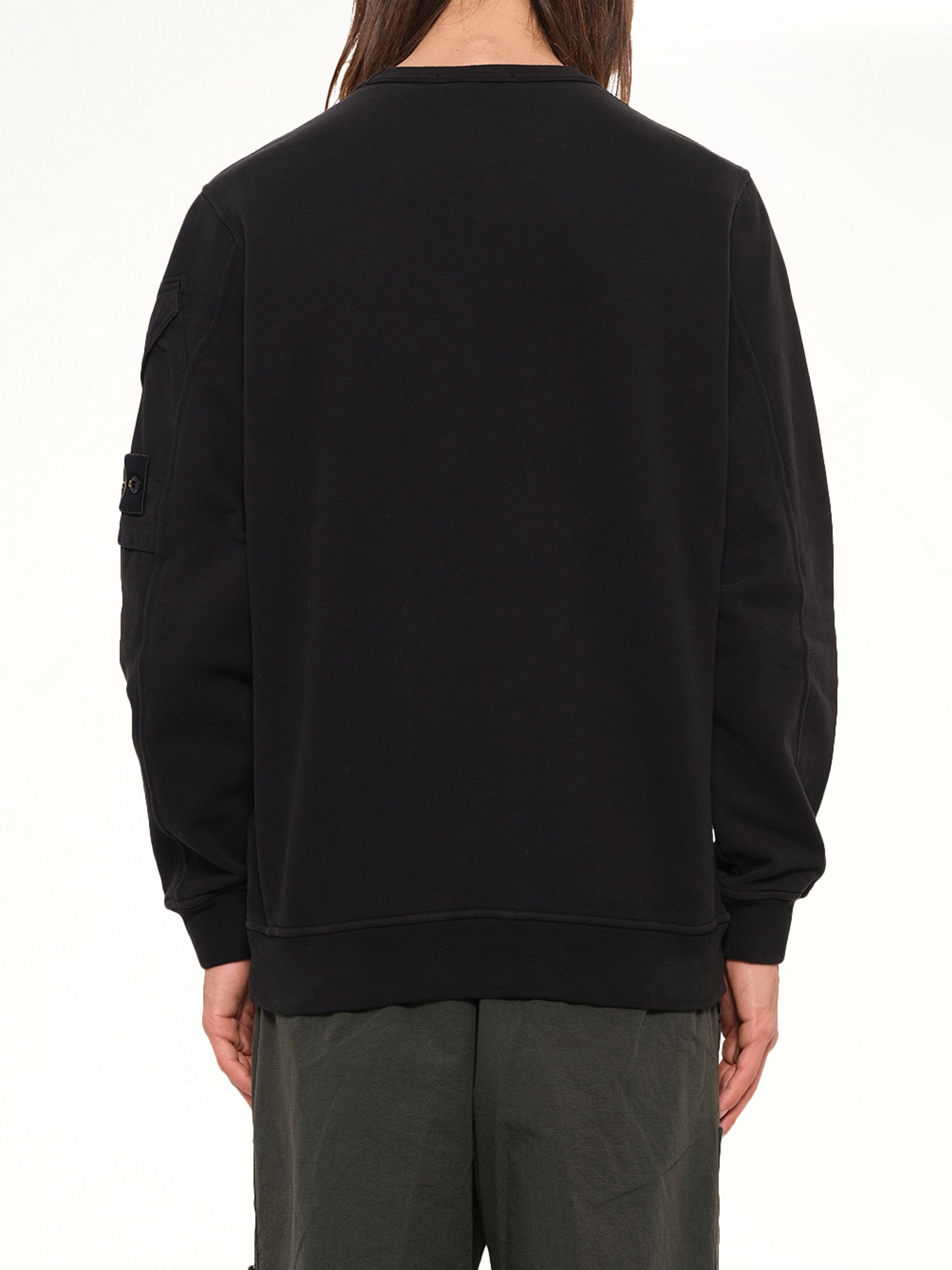 6100015 Brushed Cotton Sleeve Pocket Sweatshirt in Black