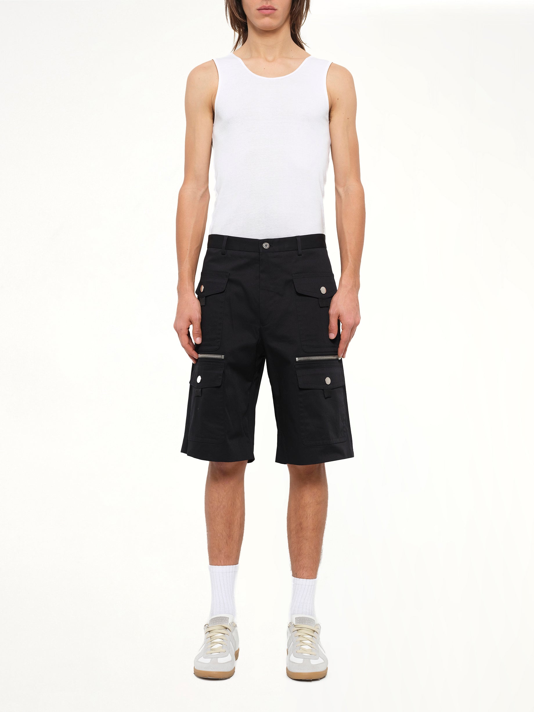 Pockets Shorts in Black