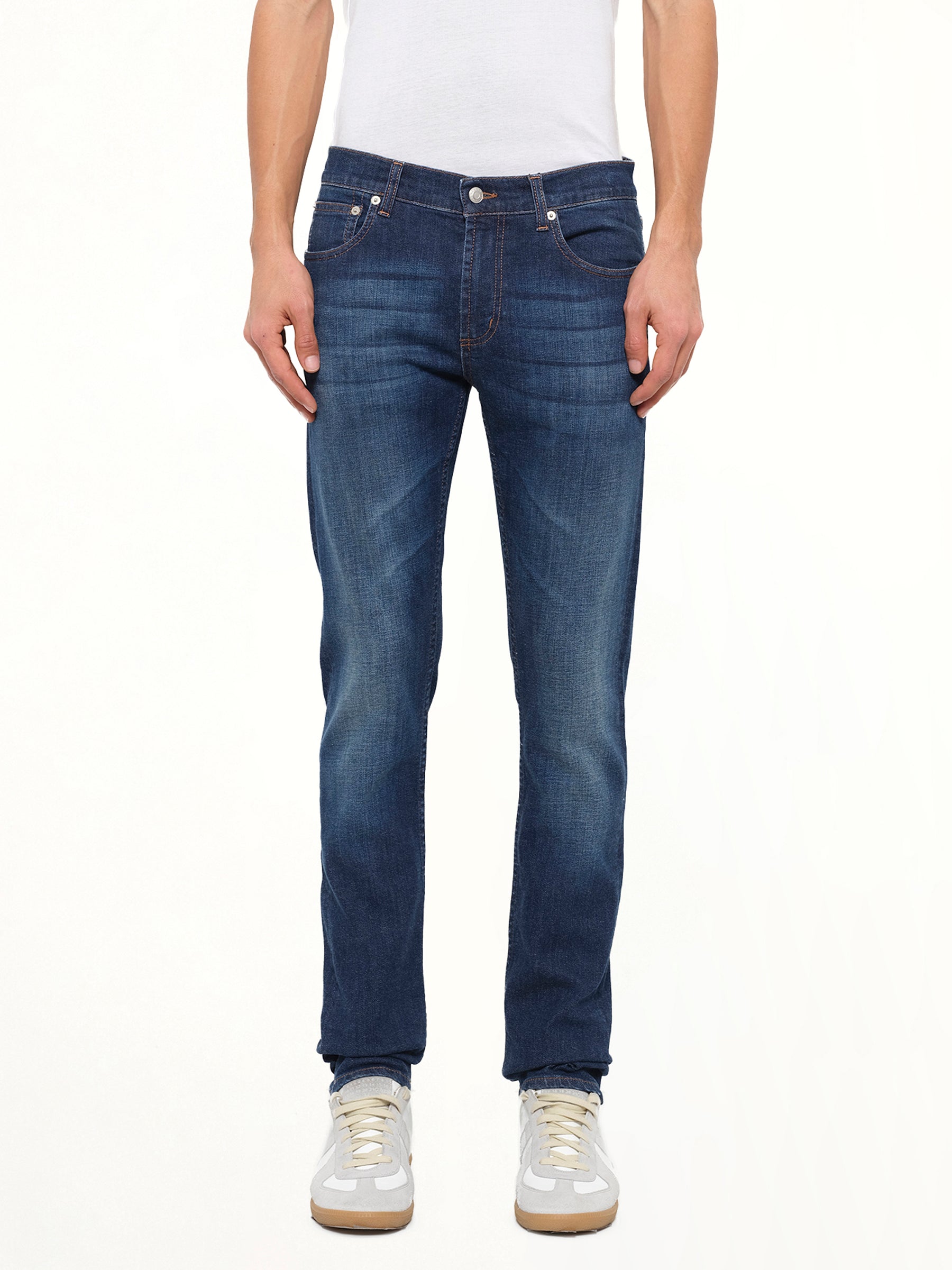 Stonewash Jeans in Indigo