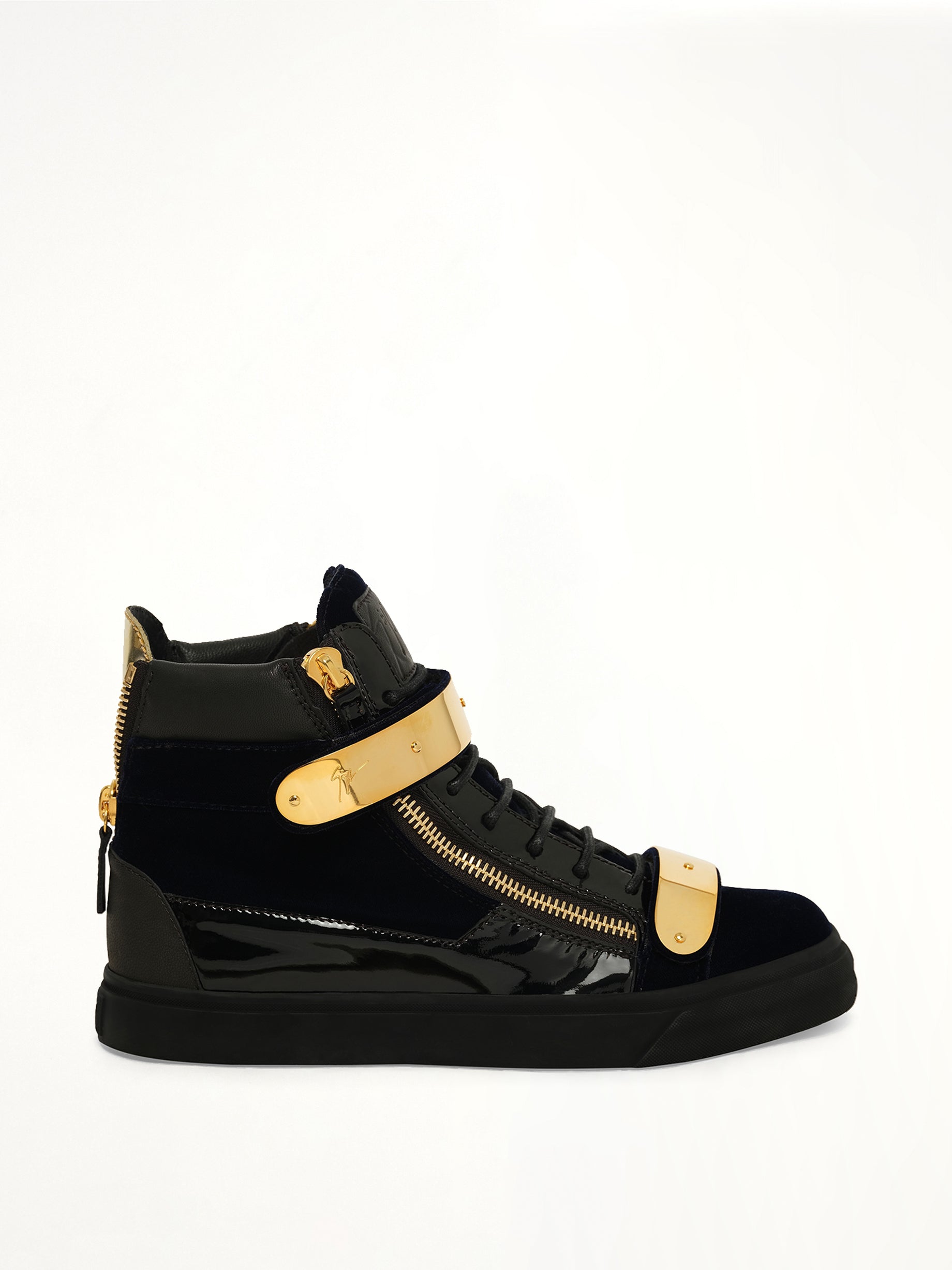 GZ Veronica Sneaker in Black