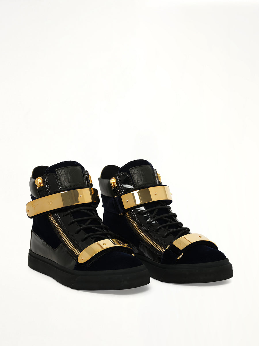 GZ Veronica Sneaker in Black