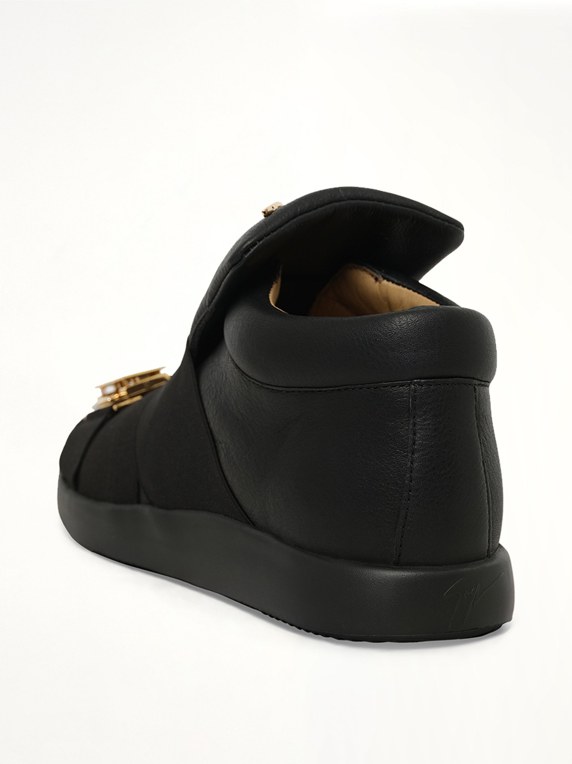 Giuseppe Zanotti Camoscio in Nero