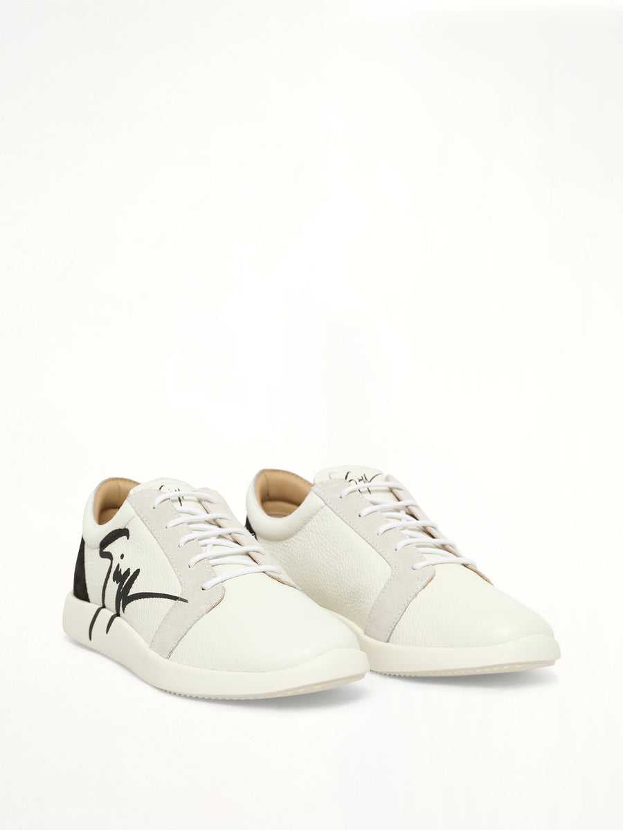 Indos Vague Sneaker in White