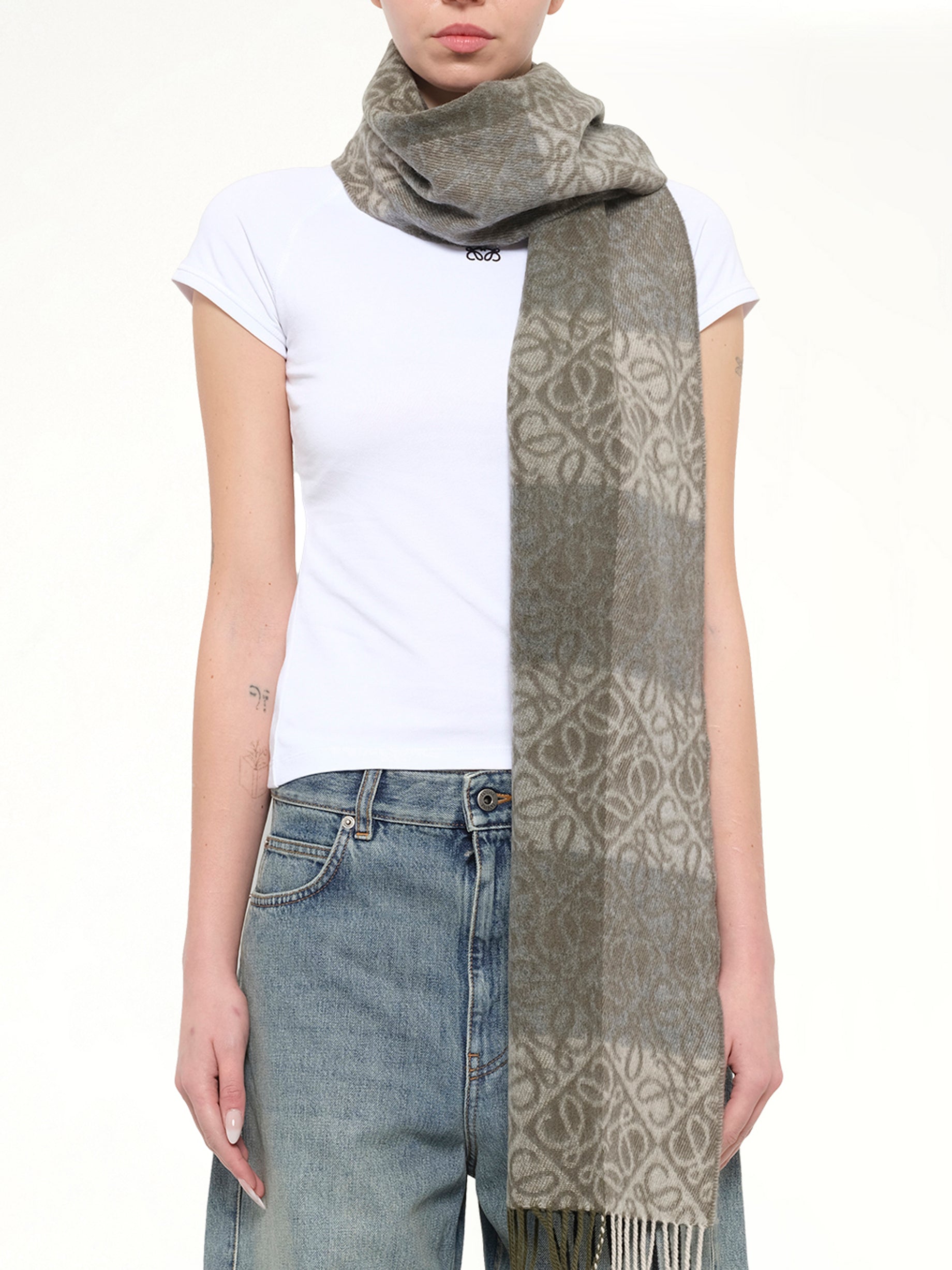 38X180 Wool Cashmere Anagram Scarf in Green