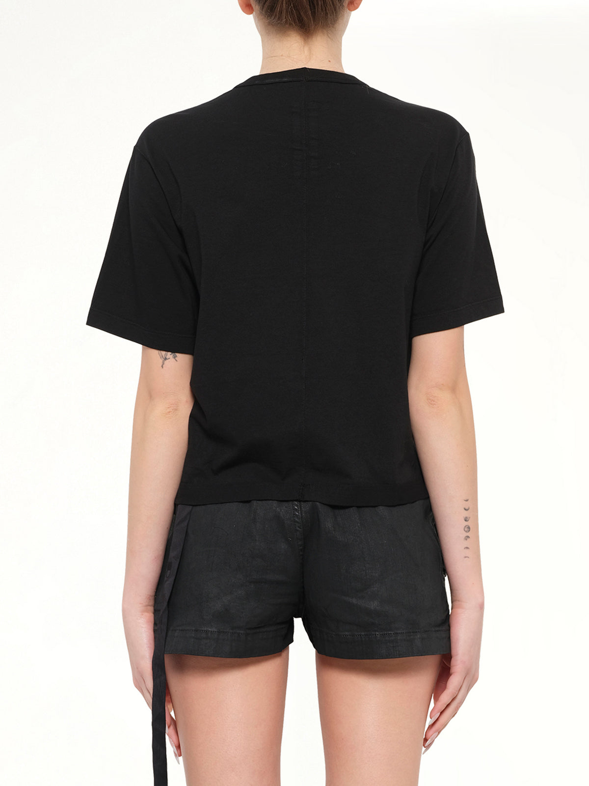 Basic SS T-Shirt in Black