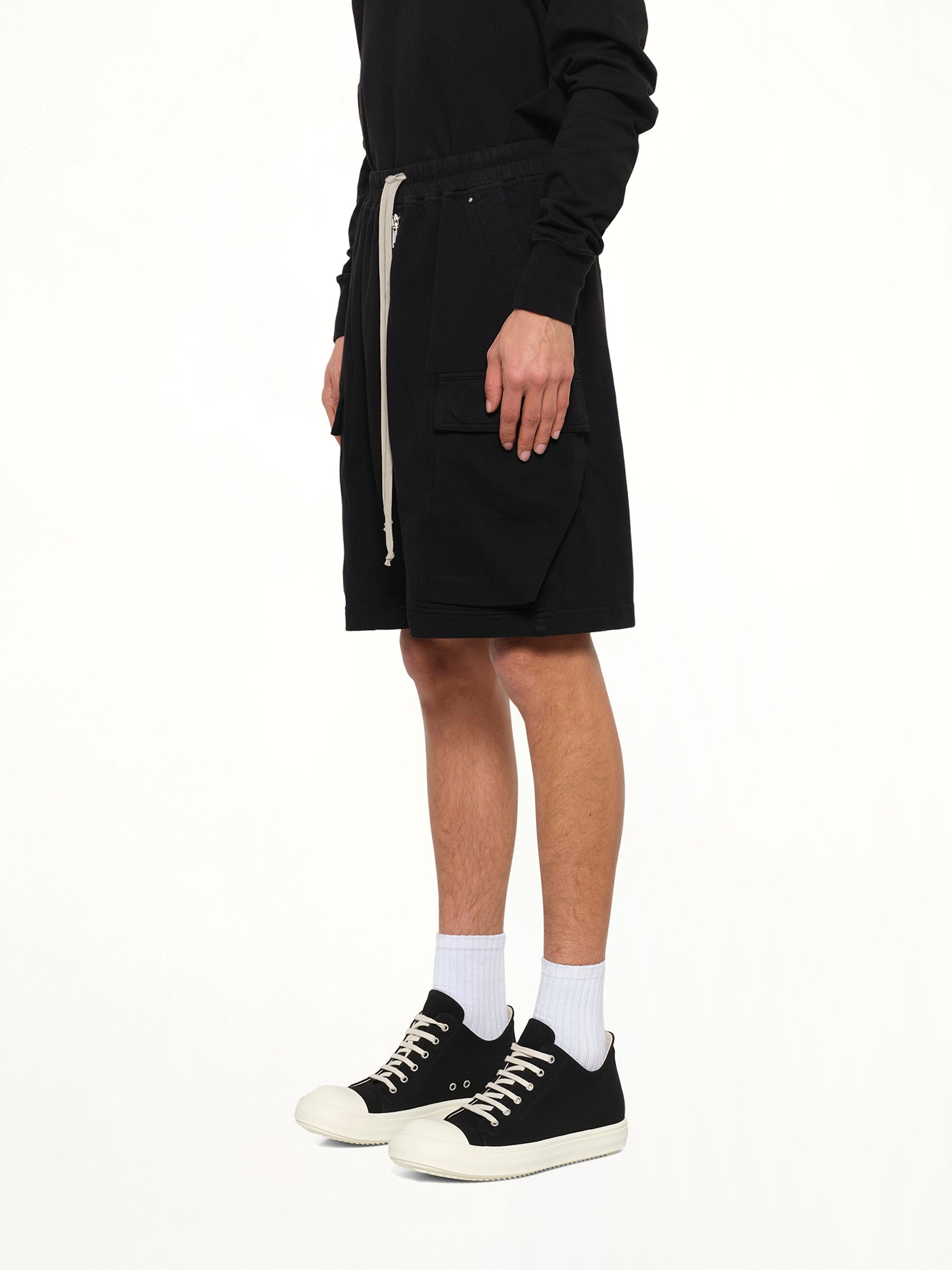 Heavy Jersey Cargobela Shorts in Black