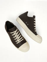 Low Sneaks in Grease/Milk