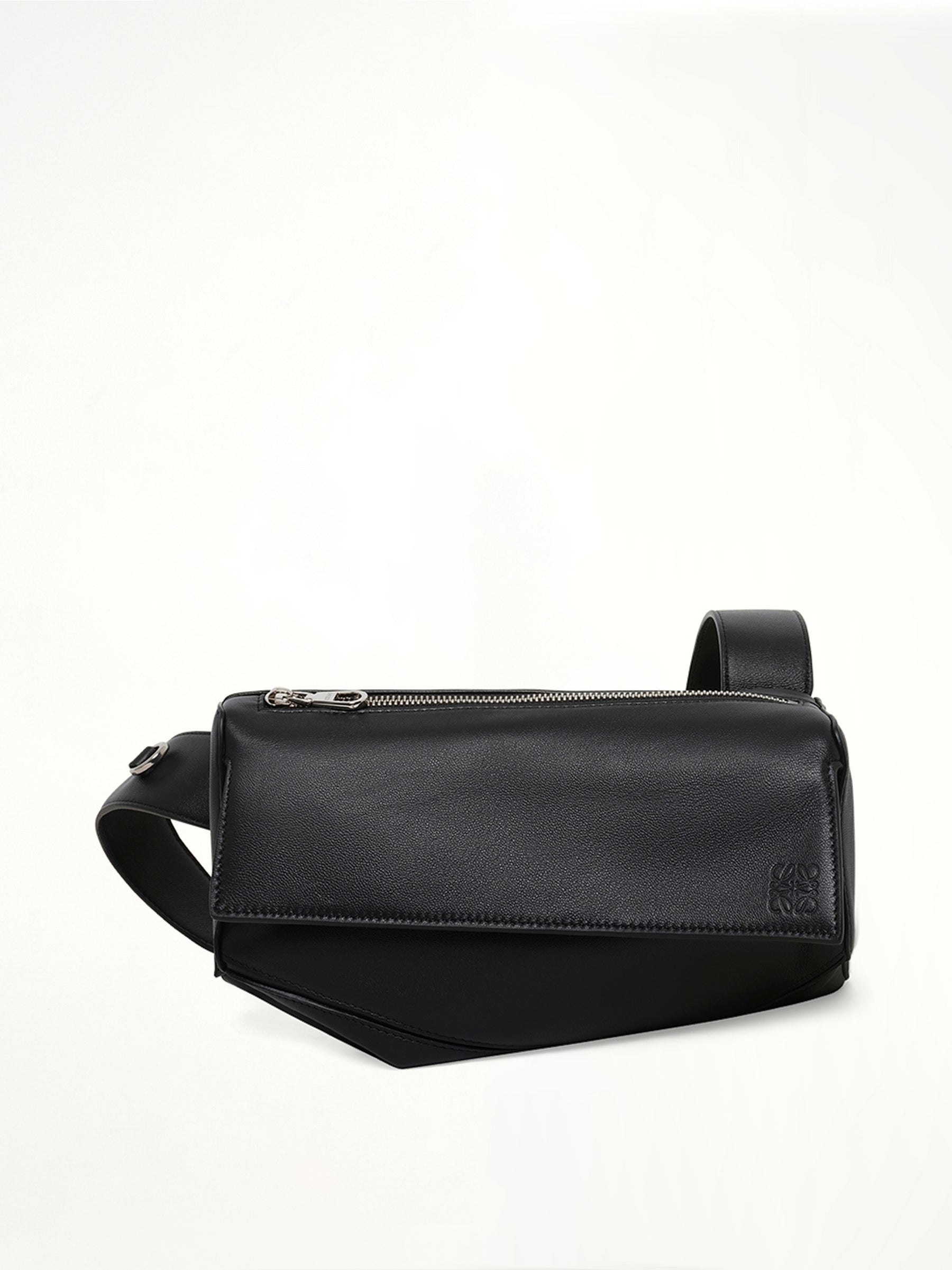 Puzzle Featherlight Sling Bag in Black