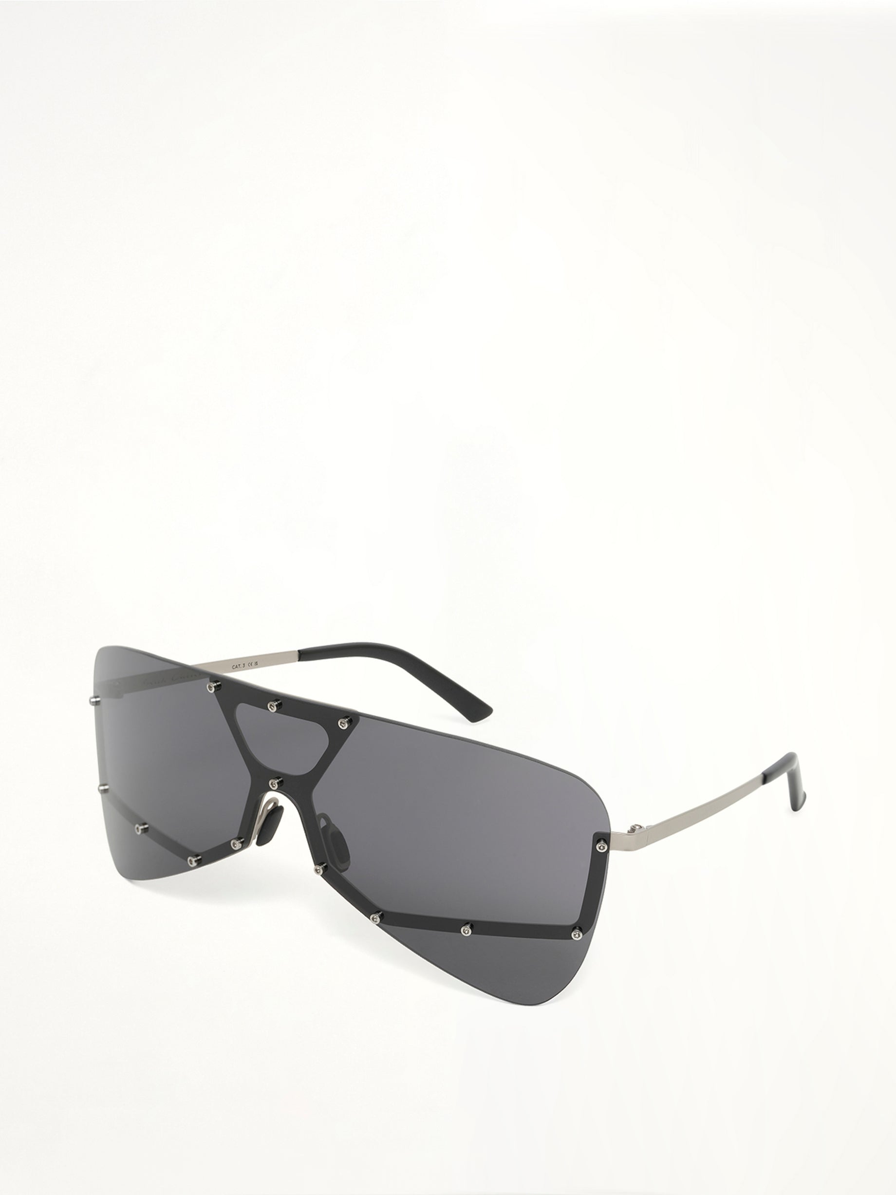 Tower Temple Sunglasses in Black/Silver