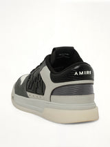 Classic Low in Black/Grey