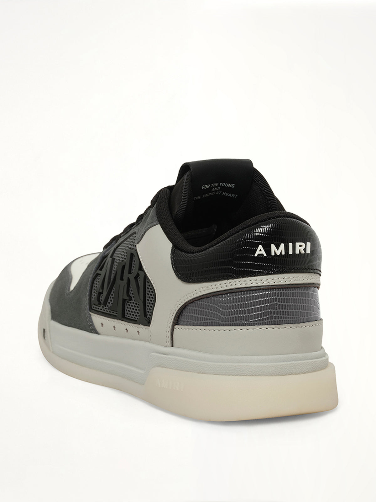 Classic Low in Black/Grey