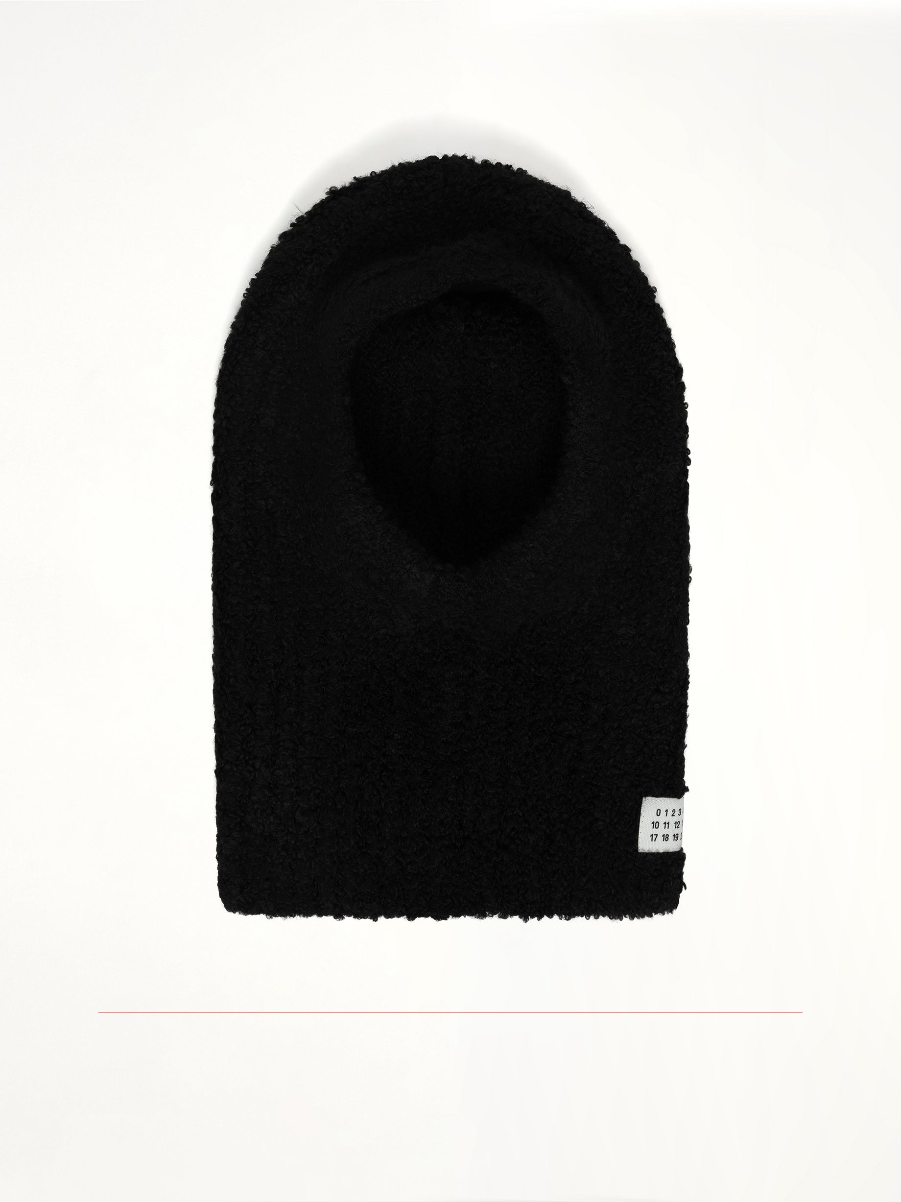 Logo Patch Boucle Hood in Black