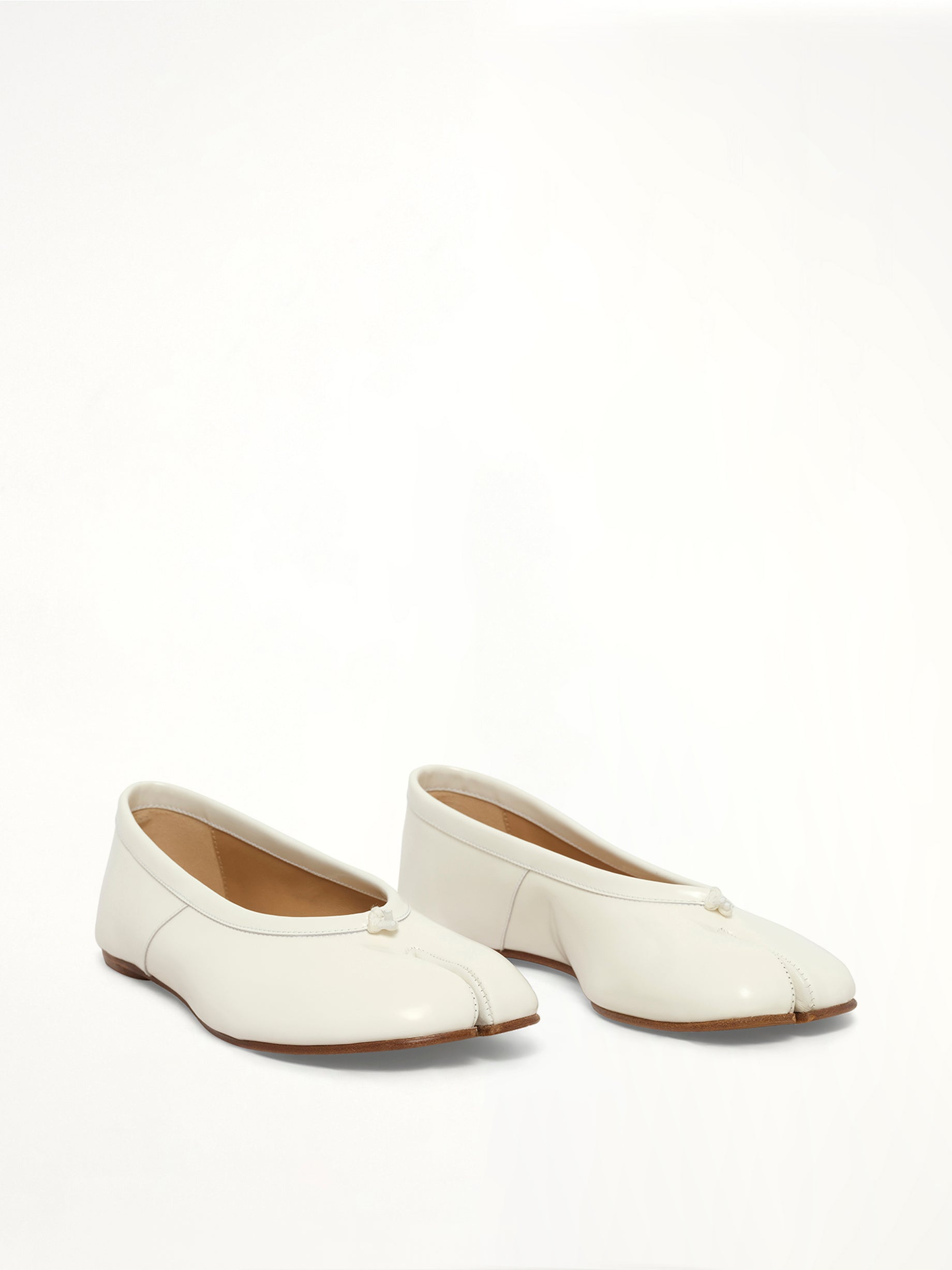 Tabi Ballerina in White