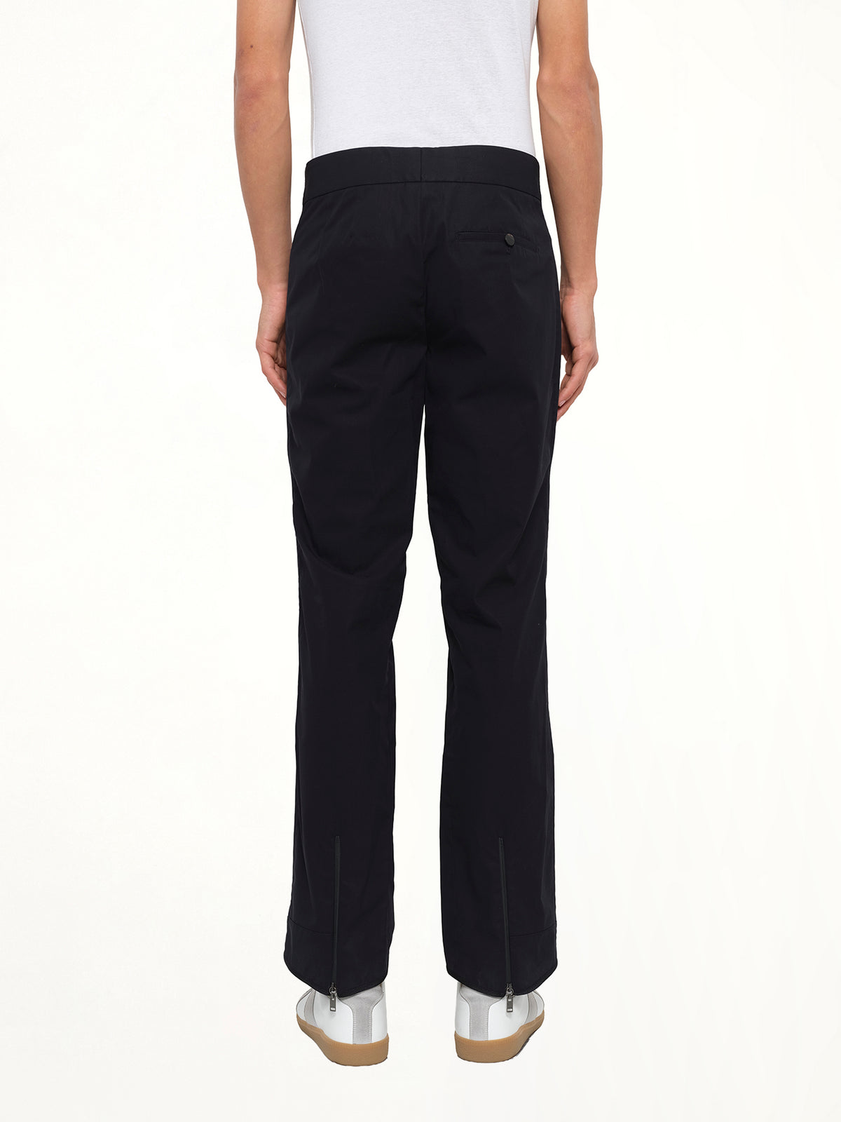 Flare And Zipped Pant in Black