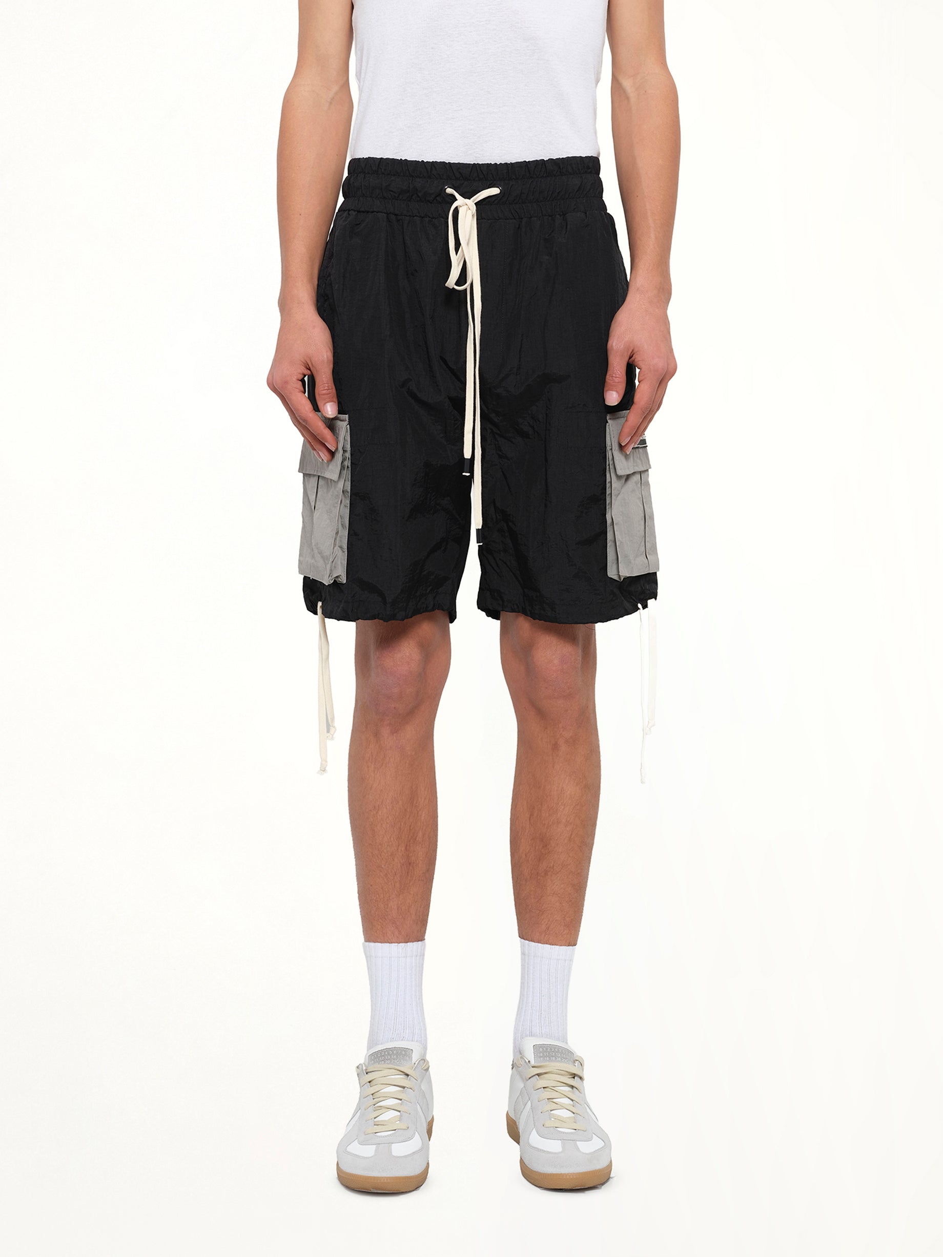 M93 Cargo Short in Black