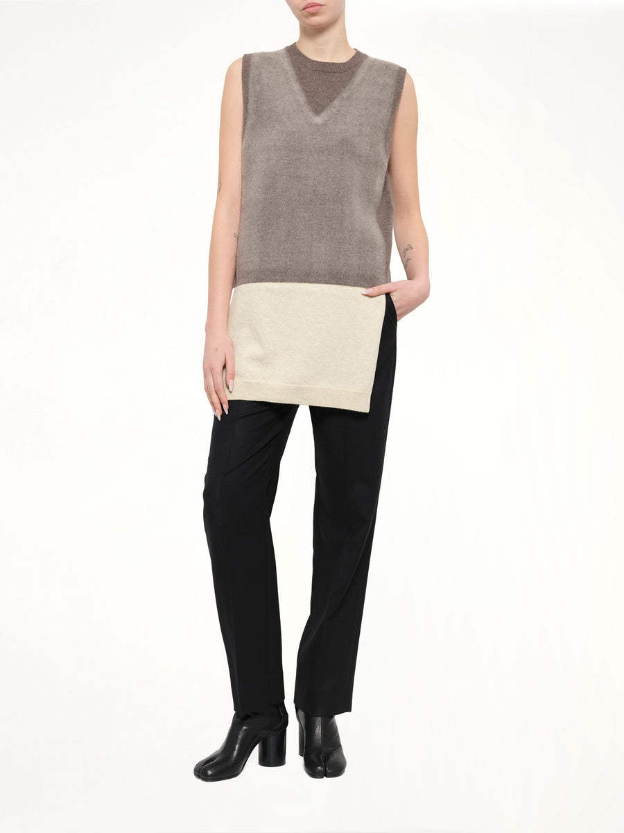 Minimal Elastic Waistband Trousers in Black