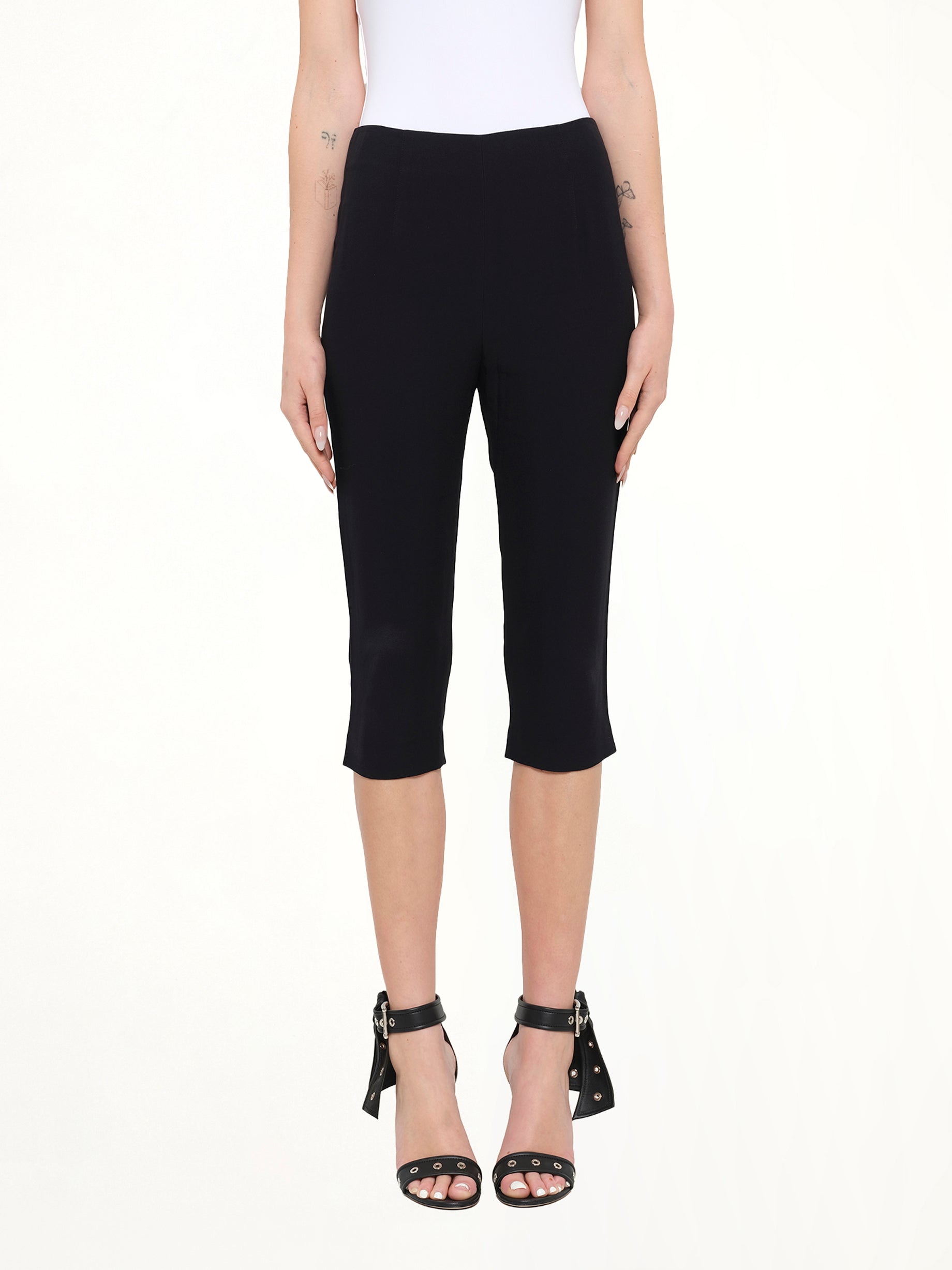 Alexander McQueen Pants in Black