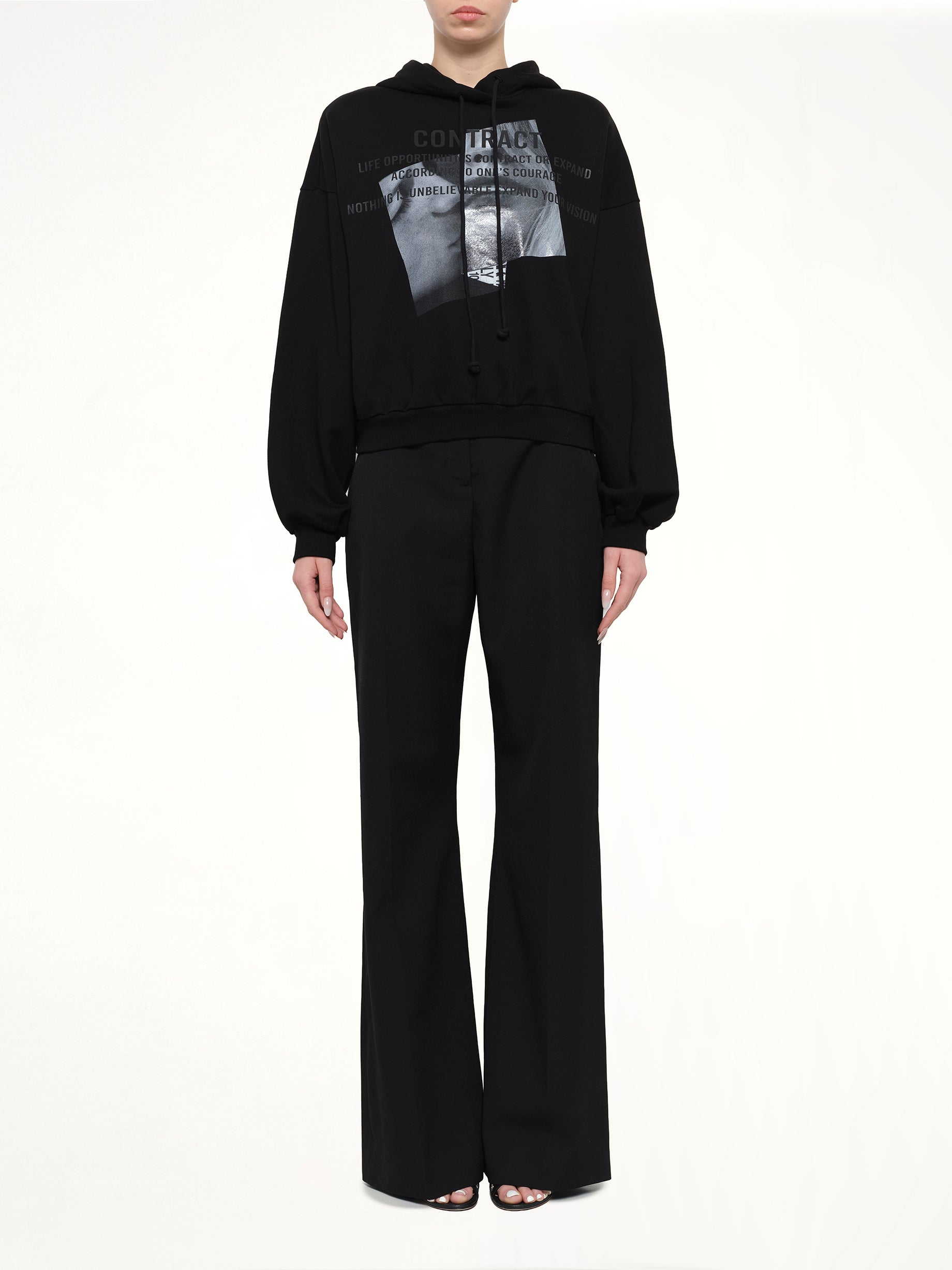 Juunj Oversize Hoodie in Black