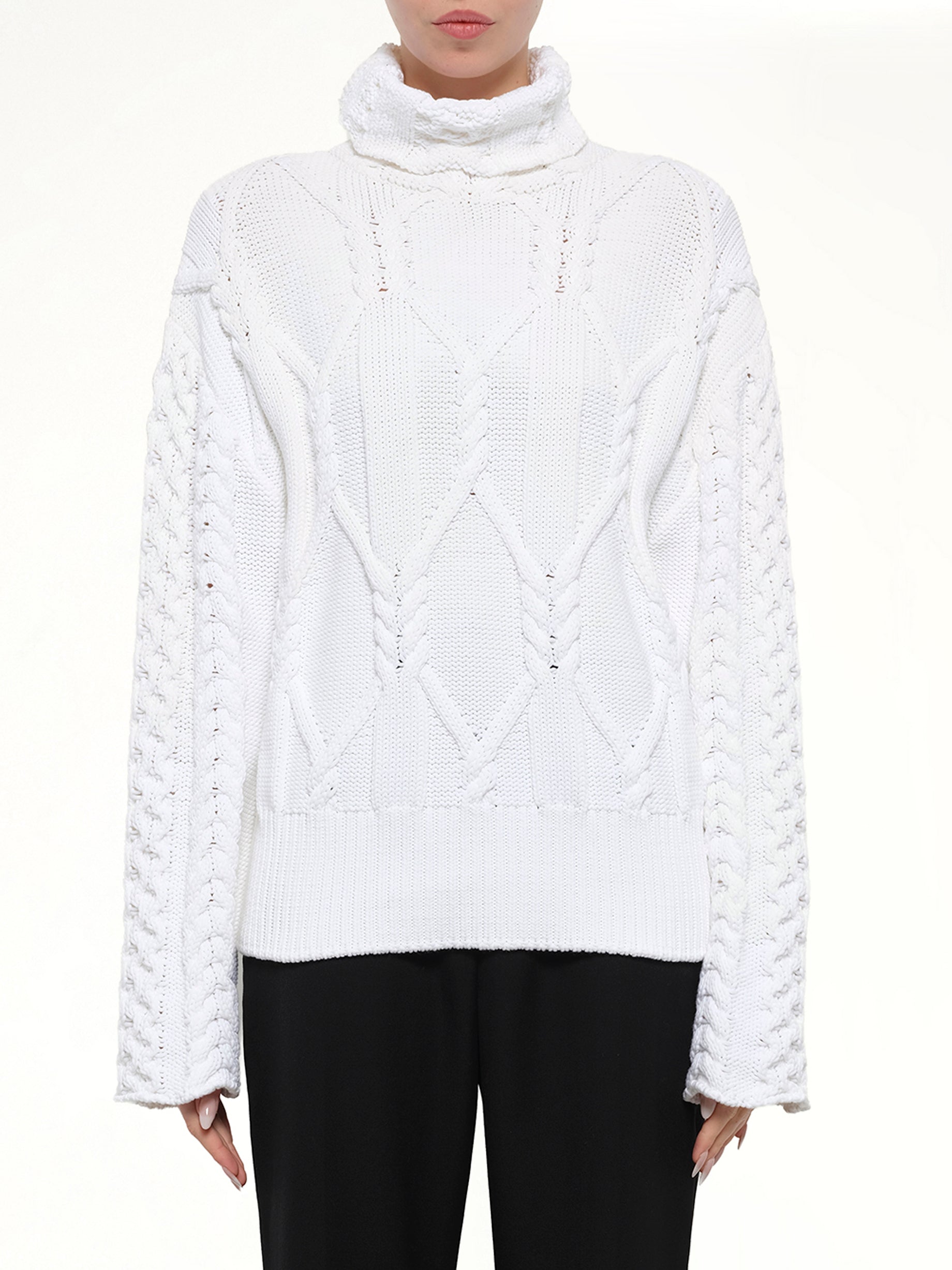 Knitwear in White