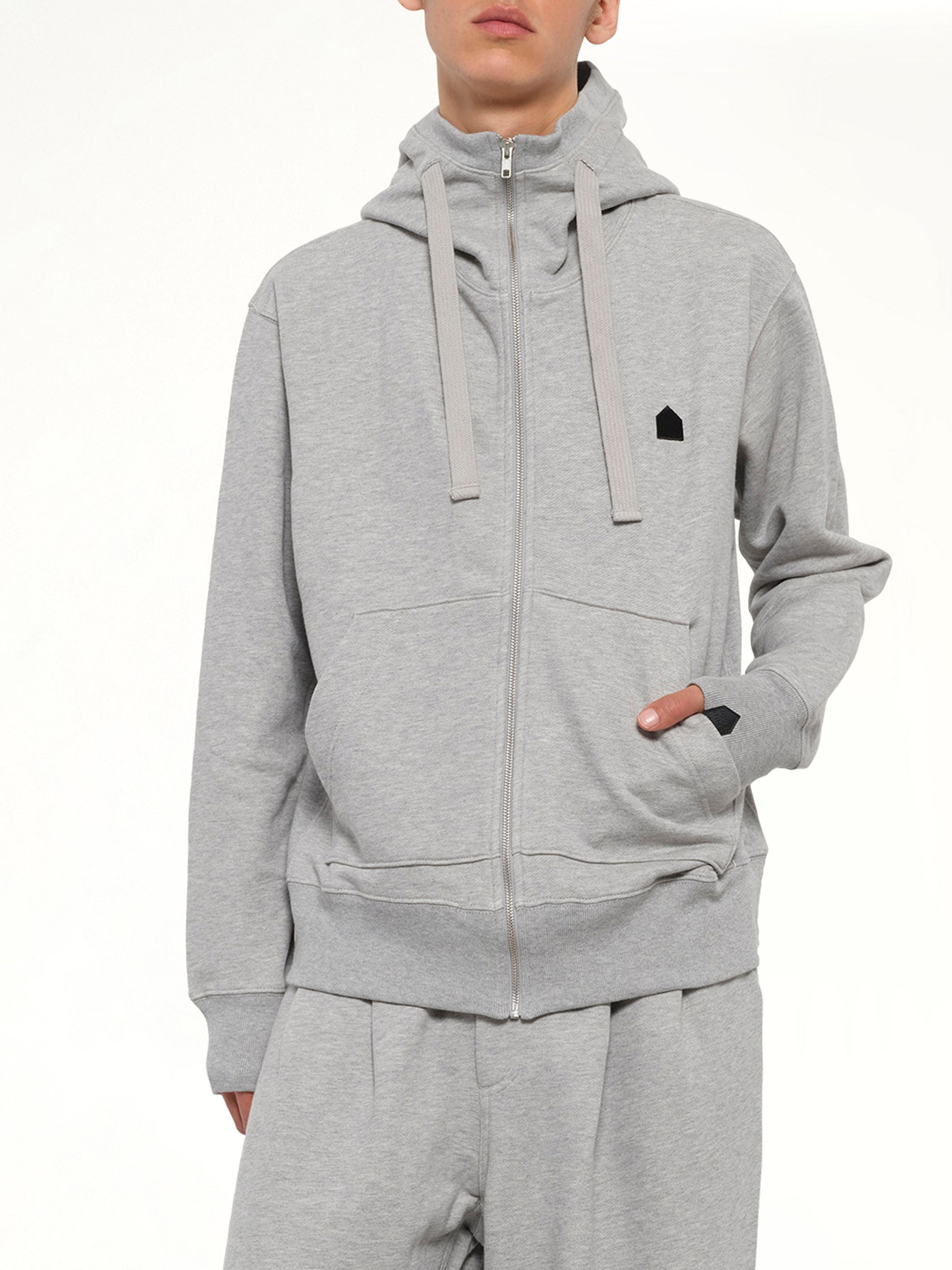 Hut Embroidery Zipped Knit Hoodie in Grey