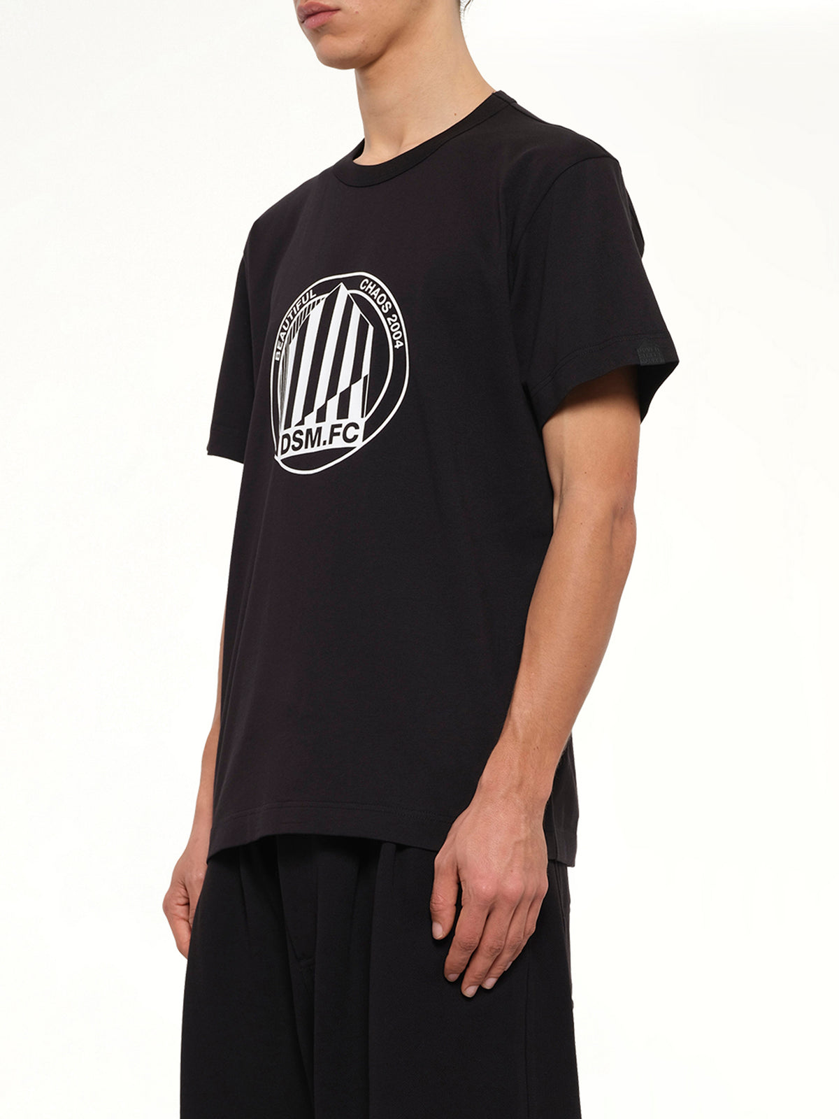 Large Emblem Print Shortsleeve Knit T-Shirt in Black