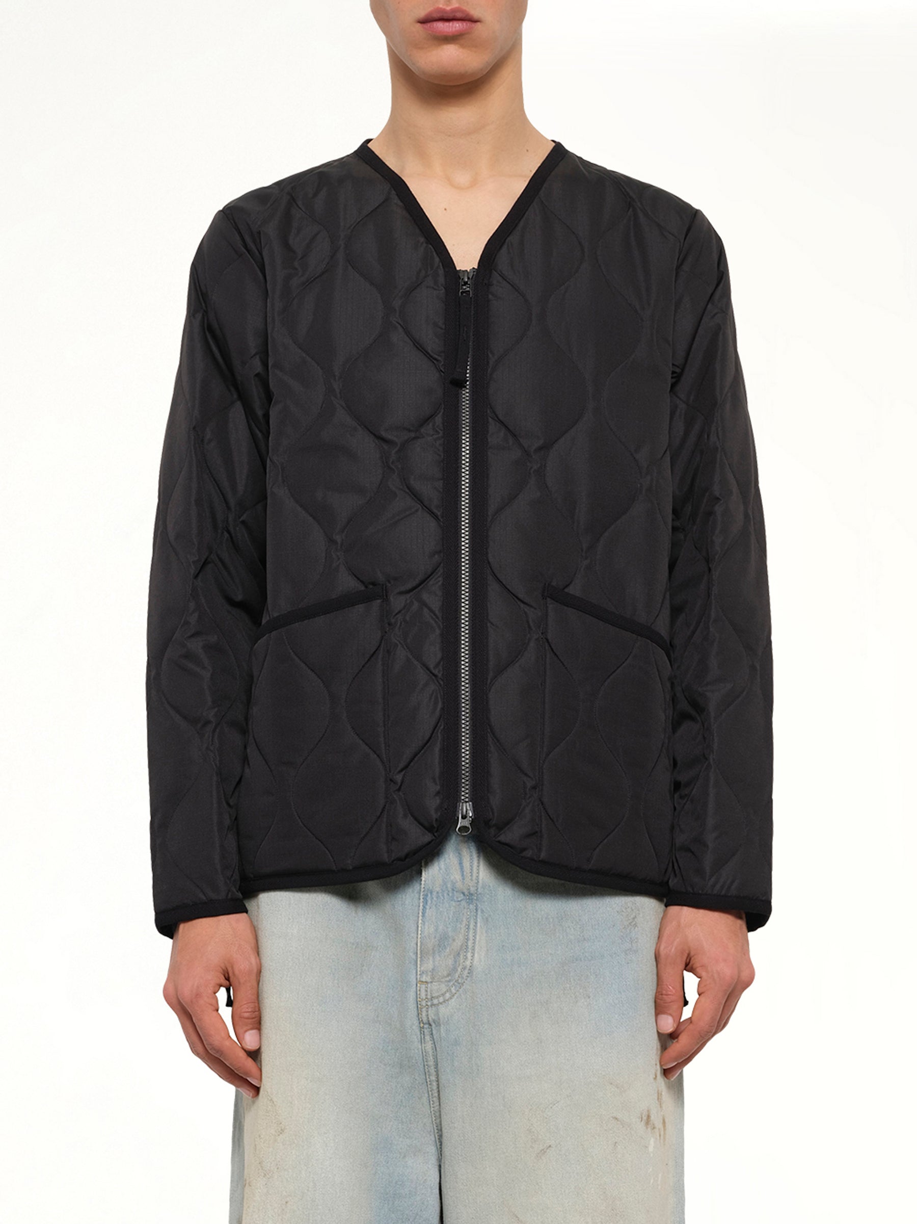 Military W-Zip V Neck Down Jacket in Black