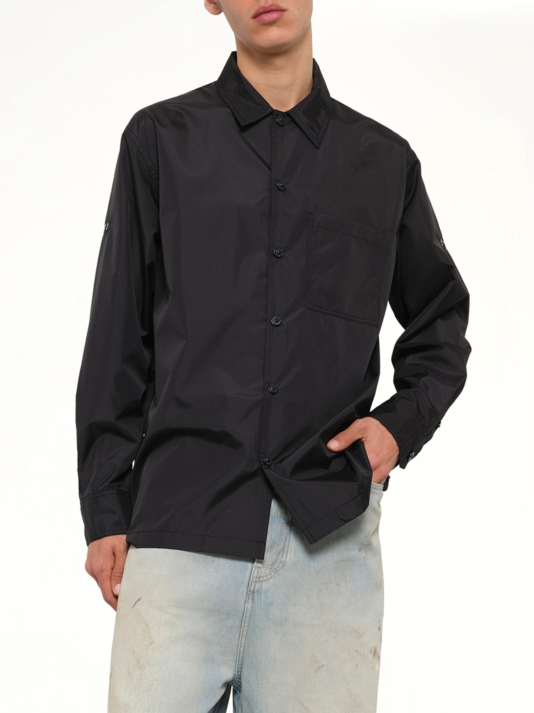 Non Down Military Button Slit Shirt in Black