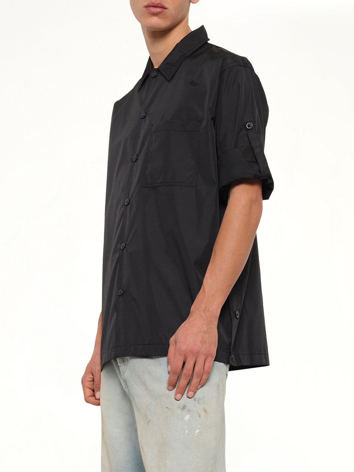 Non Down Military Button Slit Shirt in Black