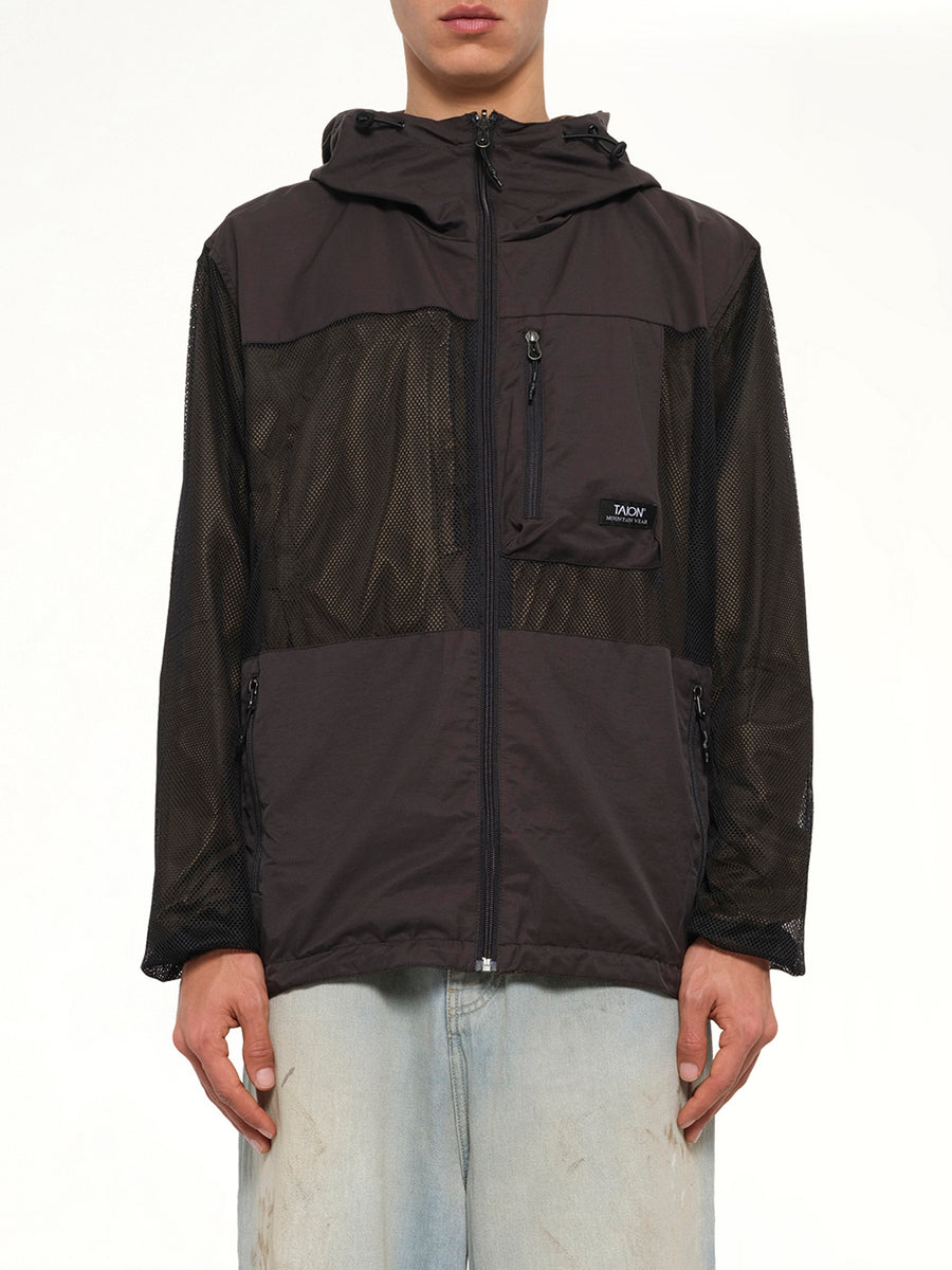 Non Down Mountain Reversible W-Zip Hood Jacket in Black/Dark Olive