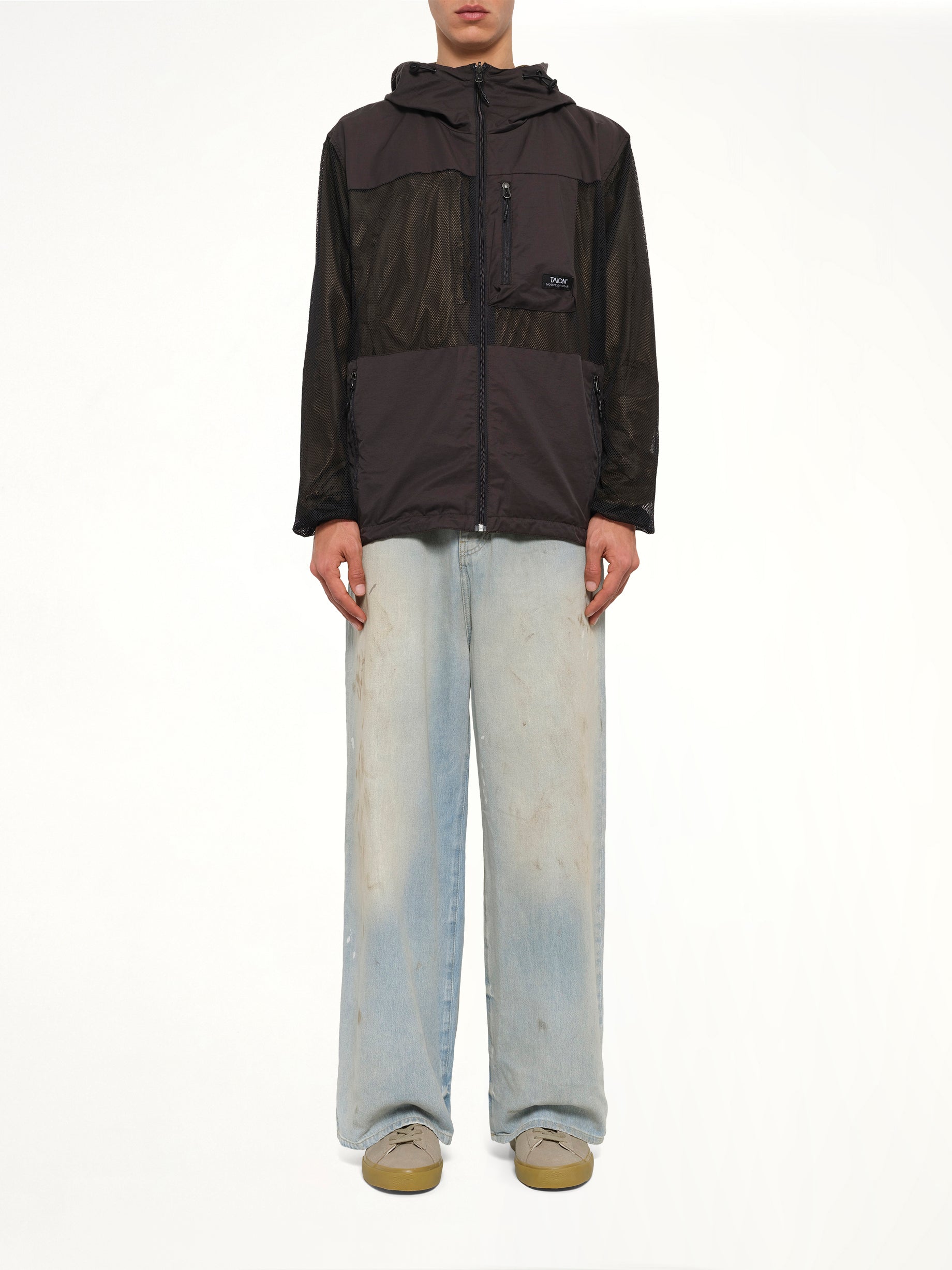 Non Down Mountain Reversible W-Zip Hood Jacket in Black/Dark Olive