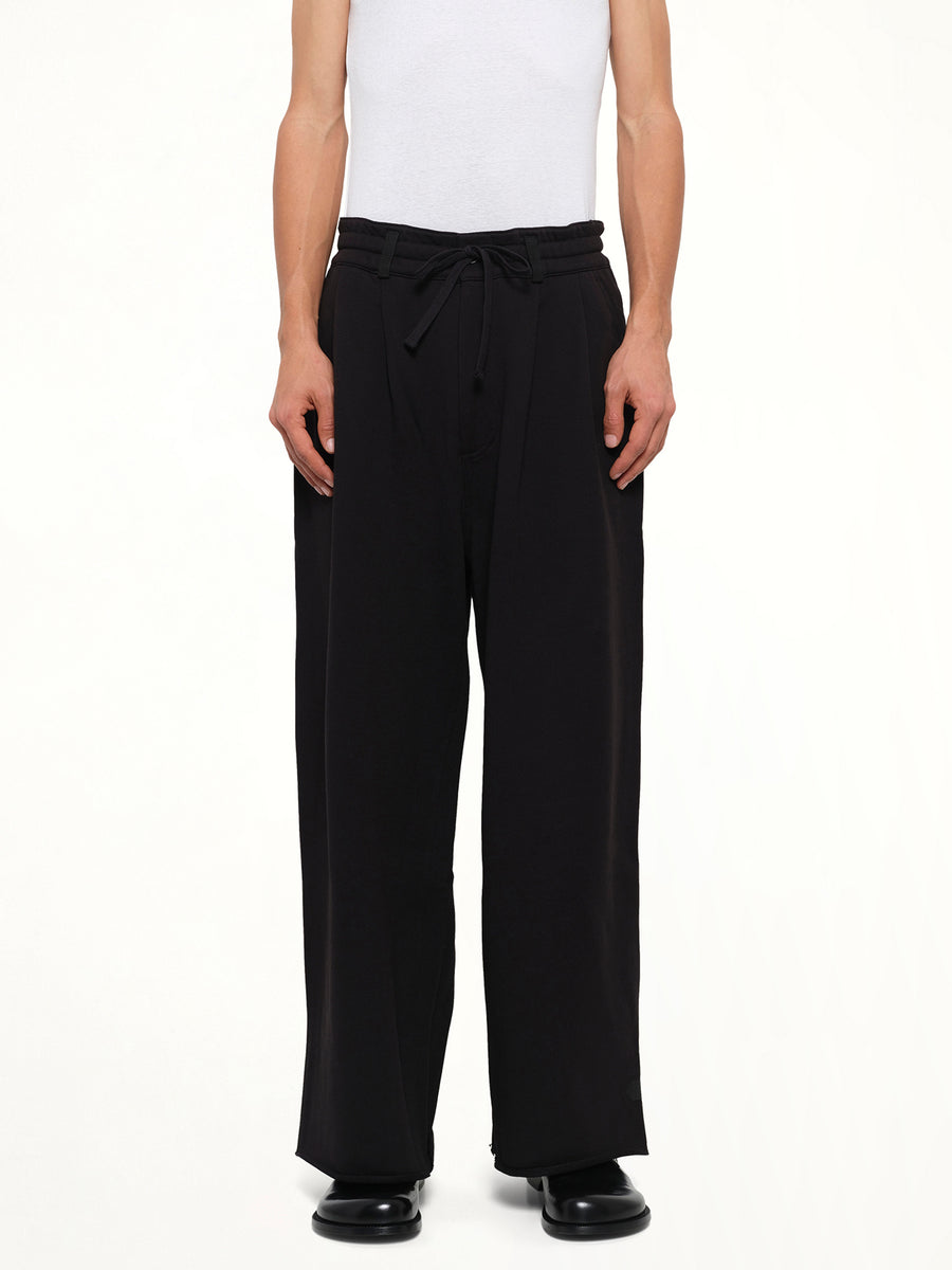 Pleated Pants Back Pile Knit in Black