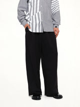 Pleated Pants Back Pile Knit in Black