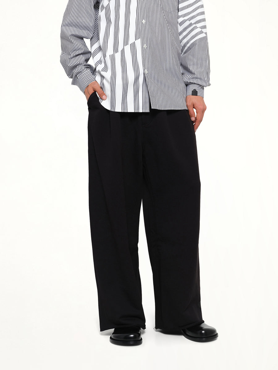 Pleated Pants Back Pile Knit in Black