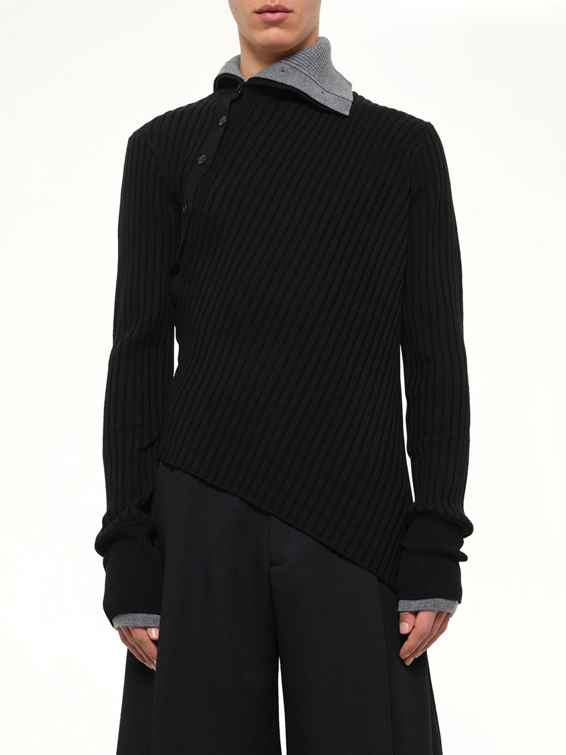 Asymmetrical Wool Turtle Neck in Black
