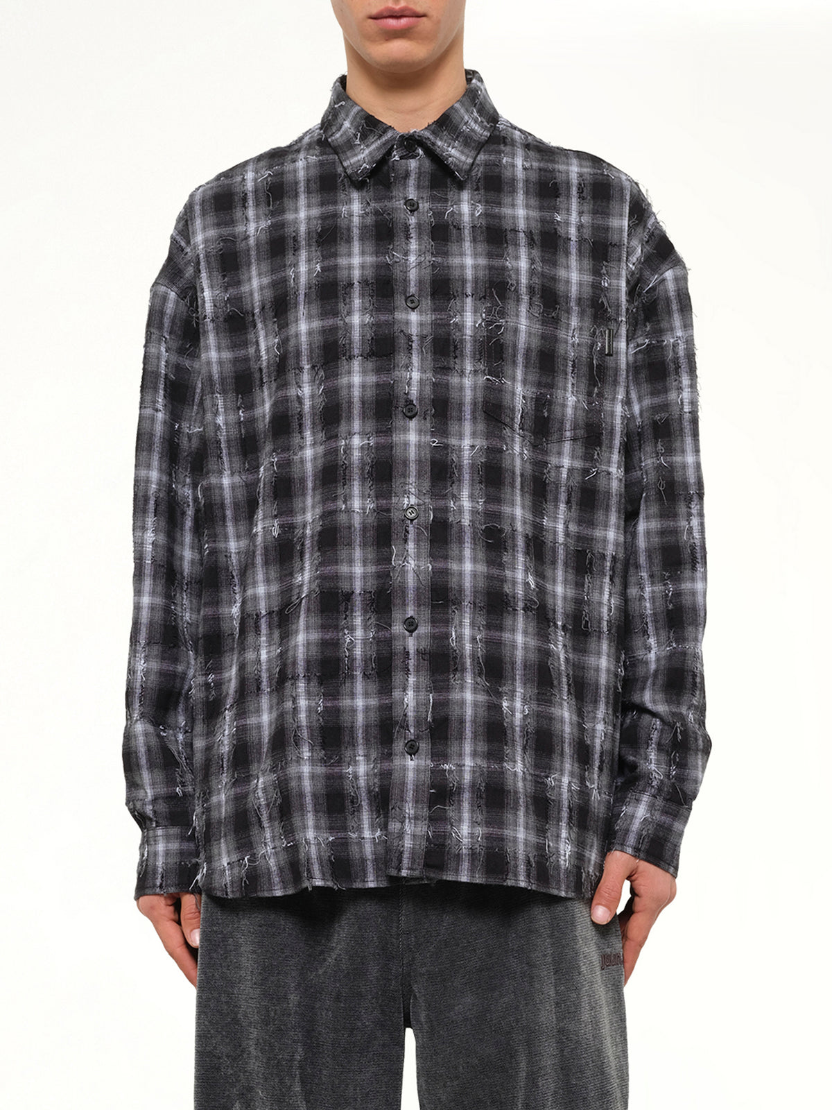 Mono Needle-Fringed Check Loose Fit Shirt in Black