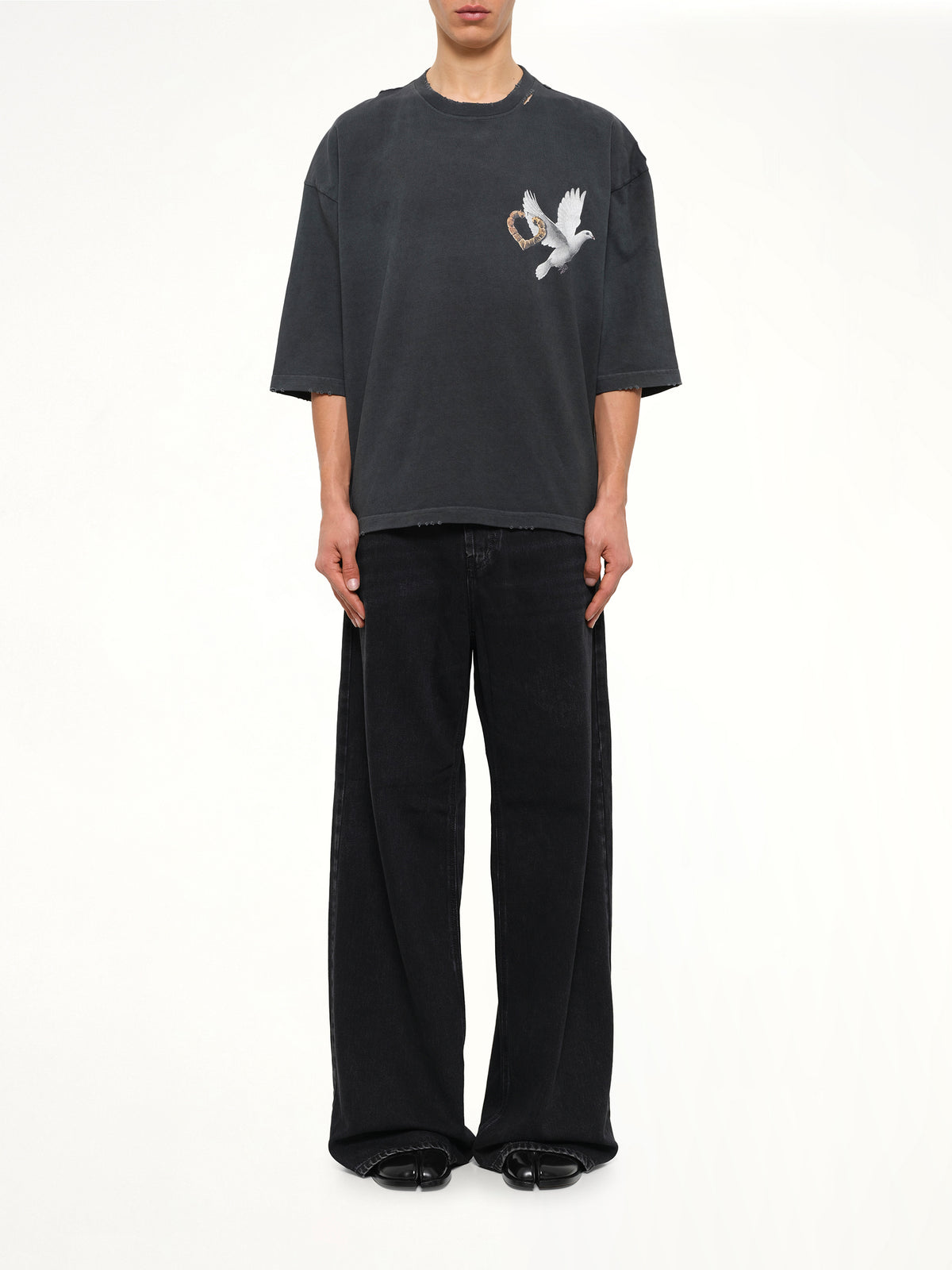 El Movimiento Buffalo T-Shirt in Pirate Black