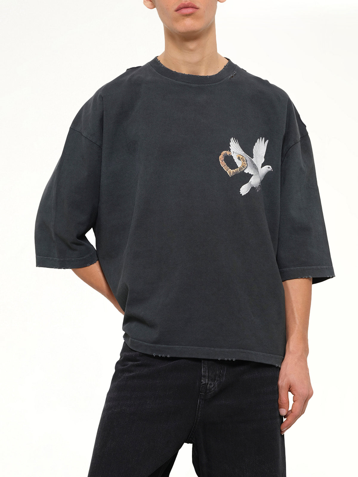 El Movimiento Buffalo T-Shirt in Pirate Black