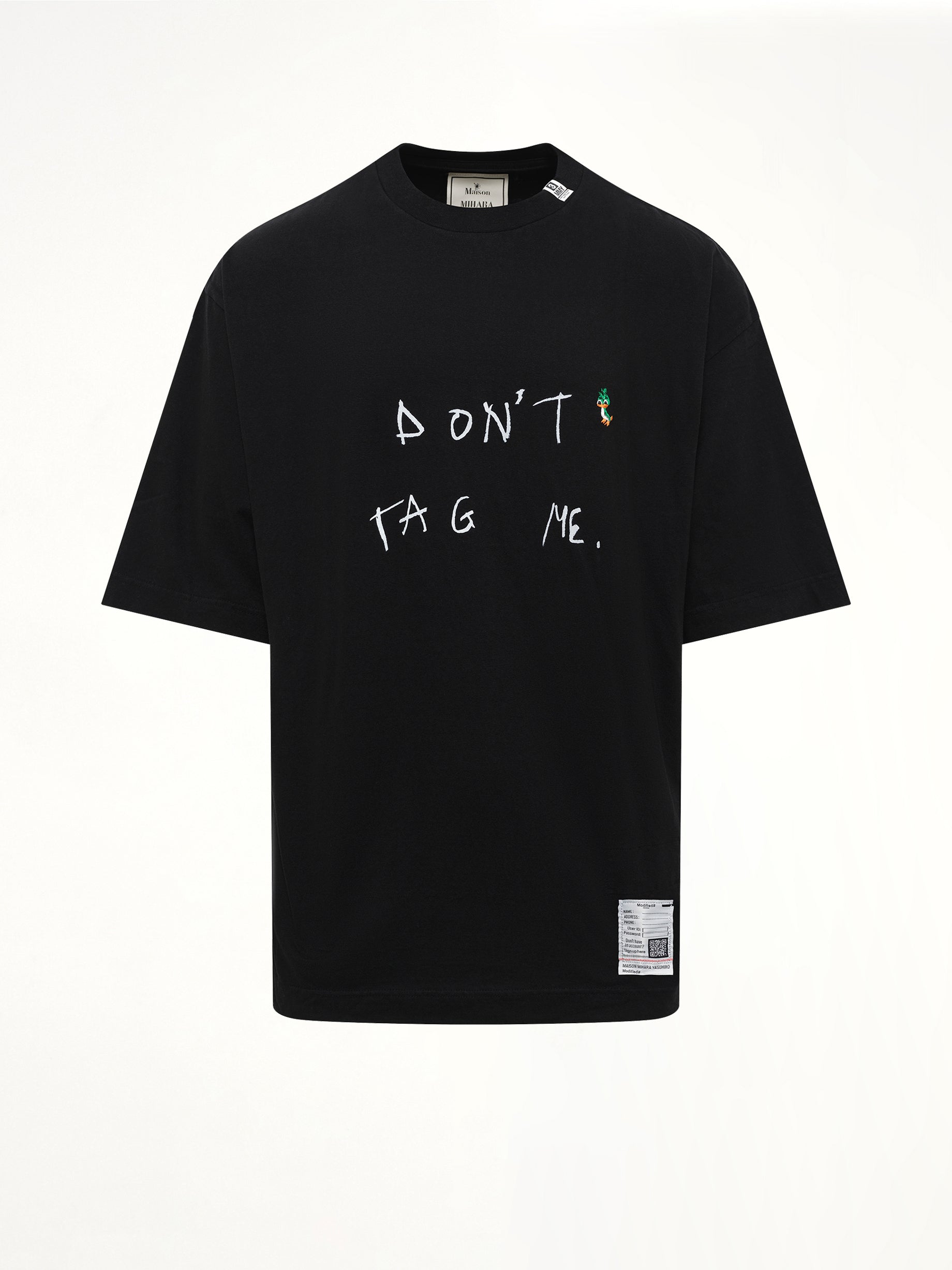 Don'T Tag Me. Printed T-Shirt in Black