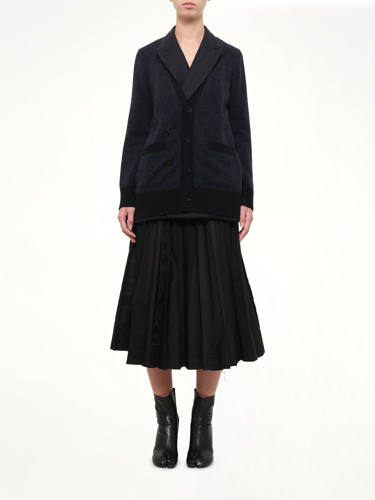 Double-Faced Herringbone x Wool Knit Cardigan in Navy