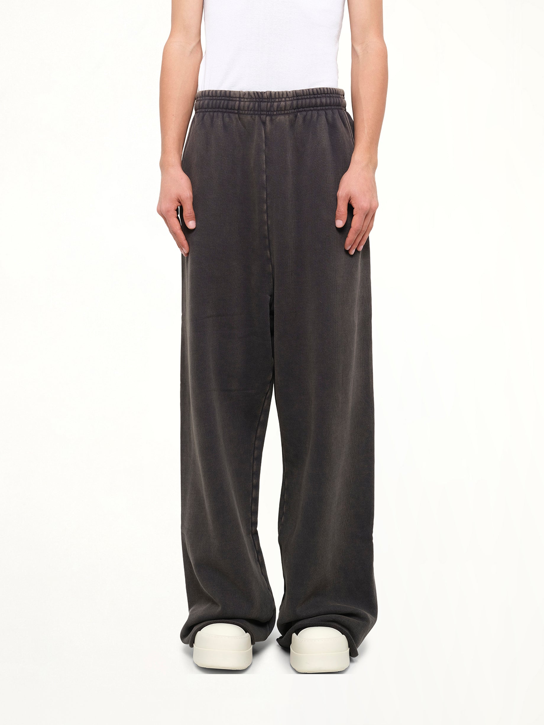 Full Sweatpant in Washed Black
